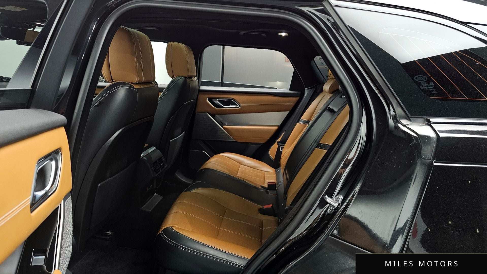 Land Rover Range Rover Velar 2019 — миниатюра 12