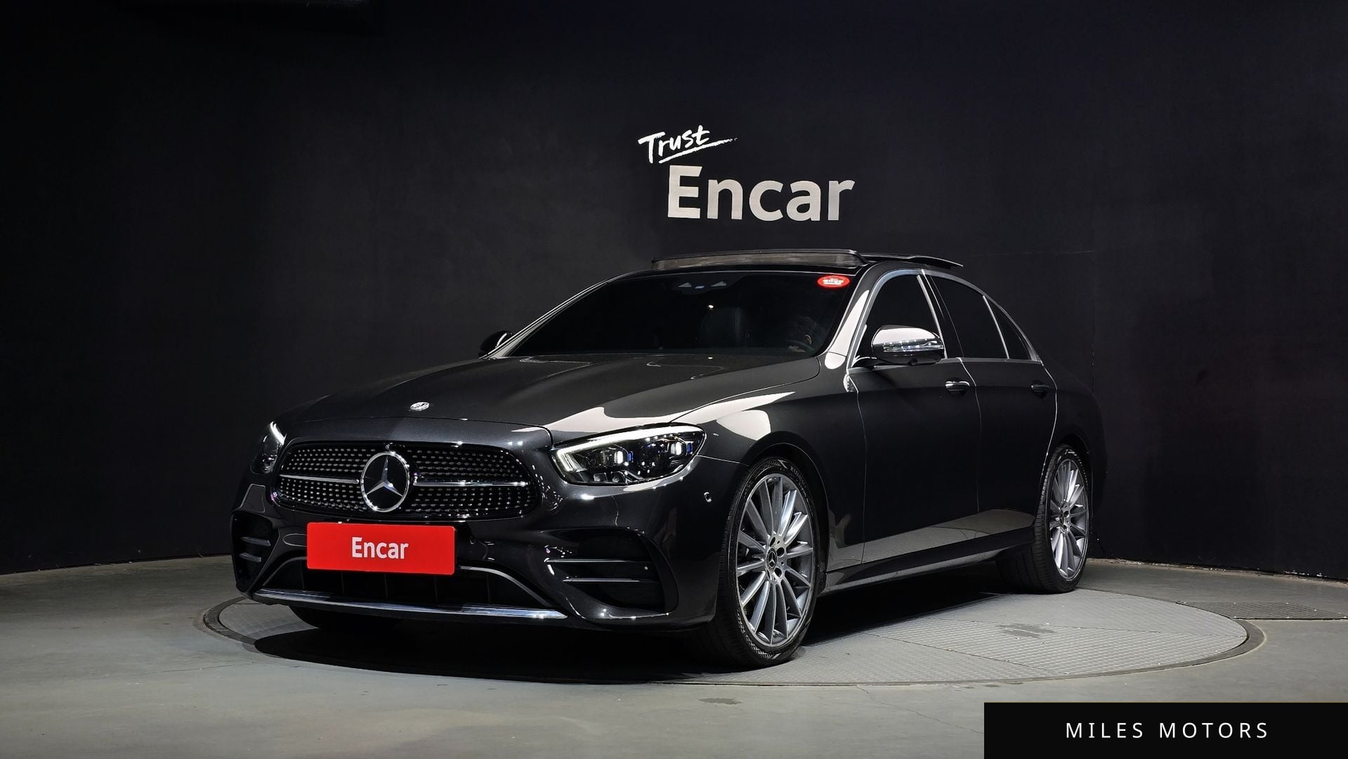 Mercedes-Benz E-Class W213 2022 — фото 1 из 12
