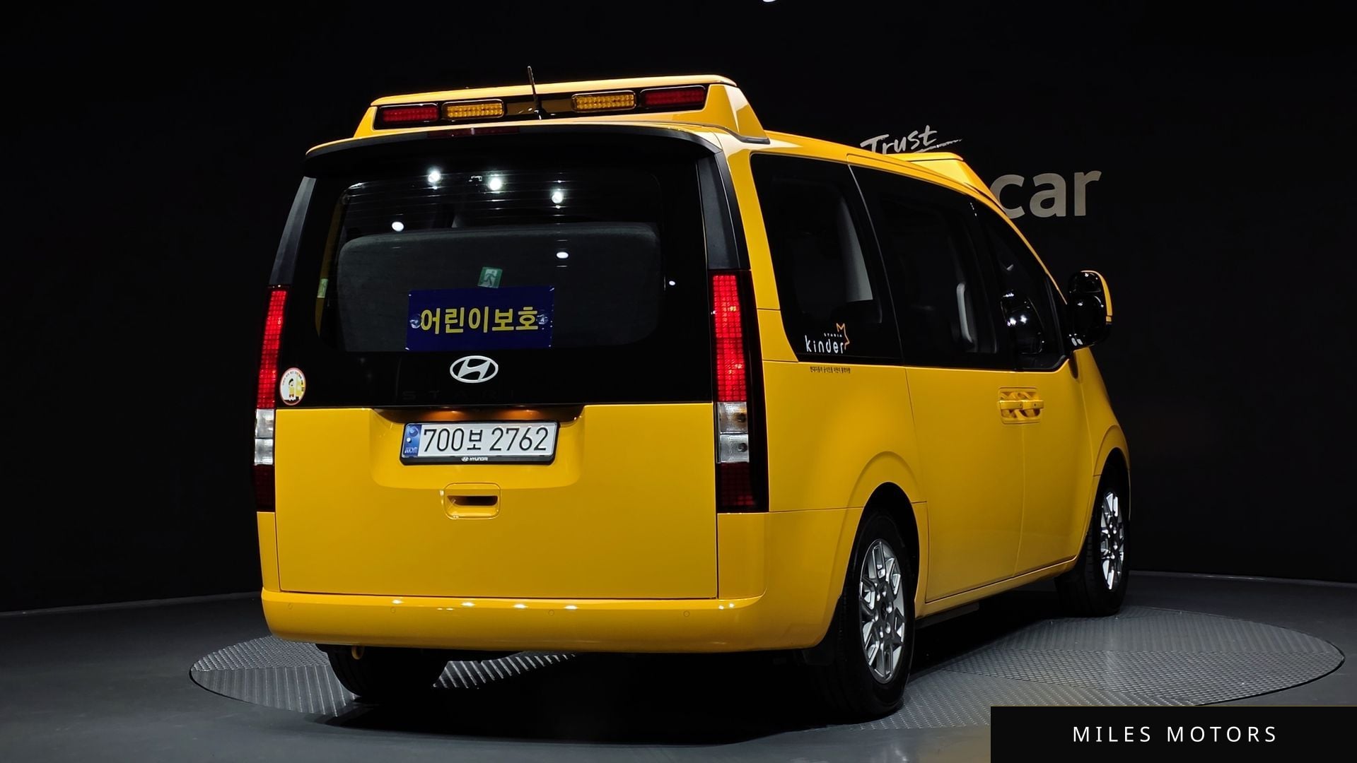 Hyundai Staria 2025 — миниатюра 2