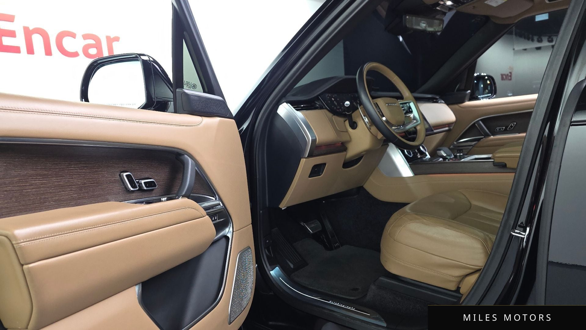 Land Rover Range Rover 2023 — миниатюра 12