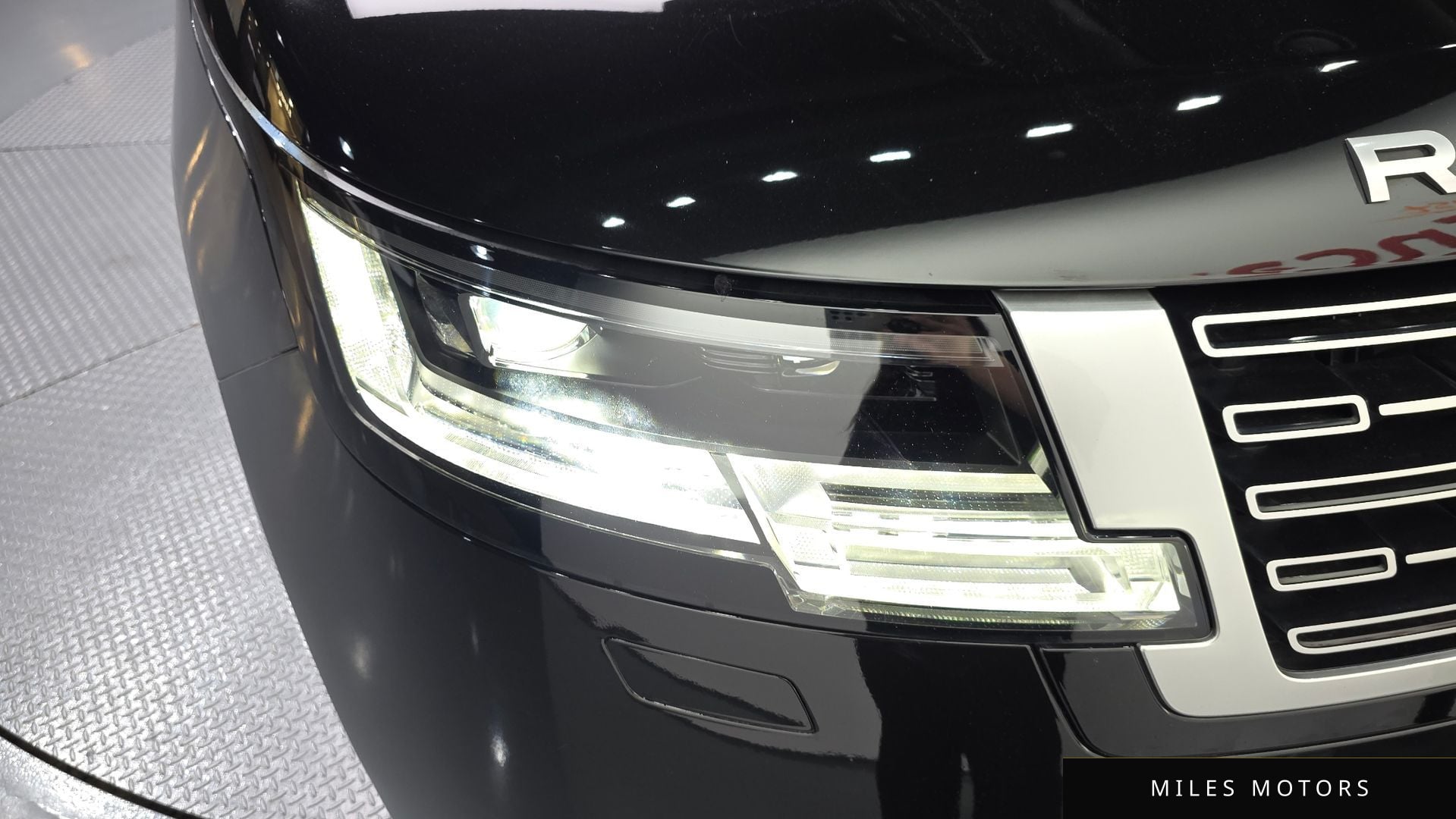 Land Rover Range Rover 2023 — миниатюра 7