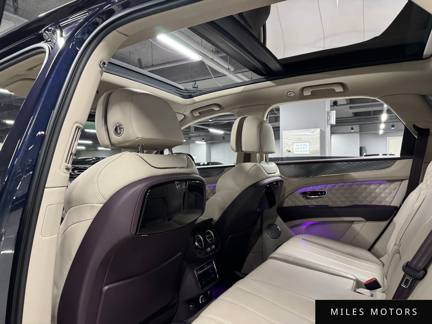 Bentley Bentayga 2021 — миниатюра 12