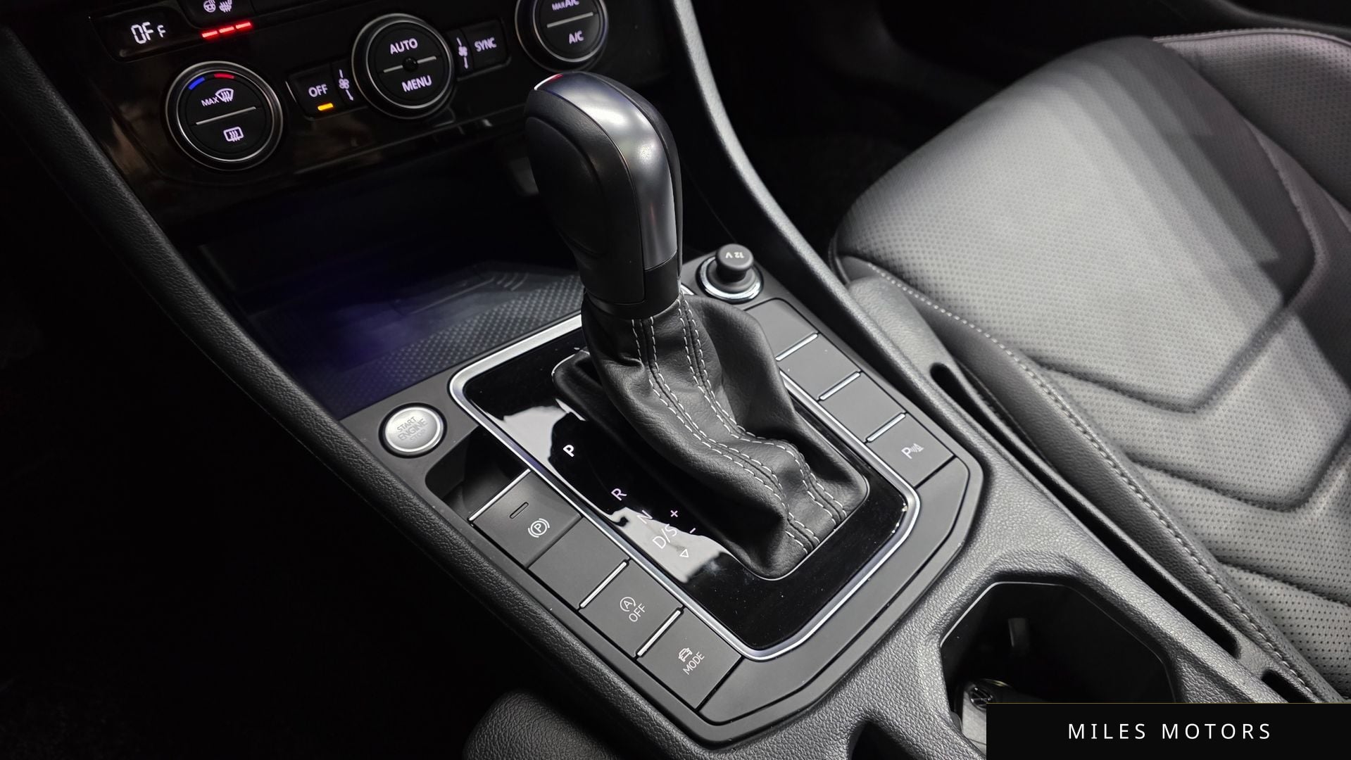 Volkswagen Jetta 2021 — миниатюра 12