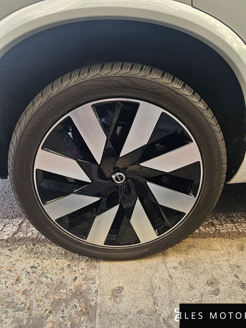 Volvo XC90 2024 — миниатюра 5