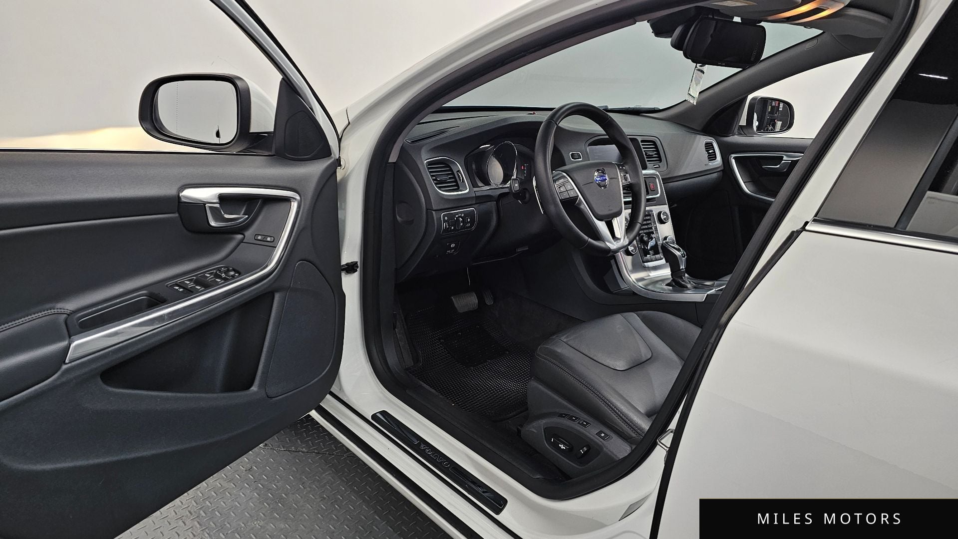 Volvo S60 2014 — миниатюра 10