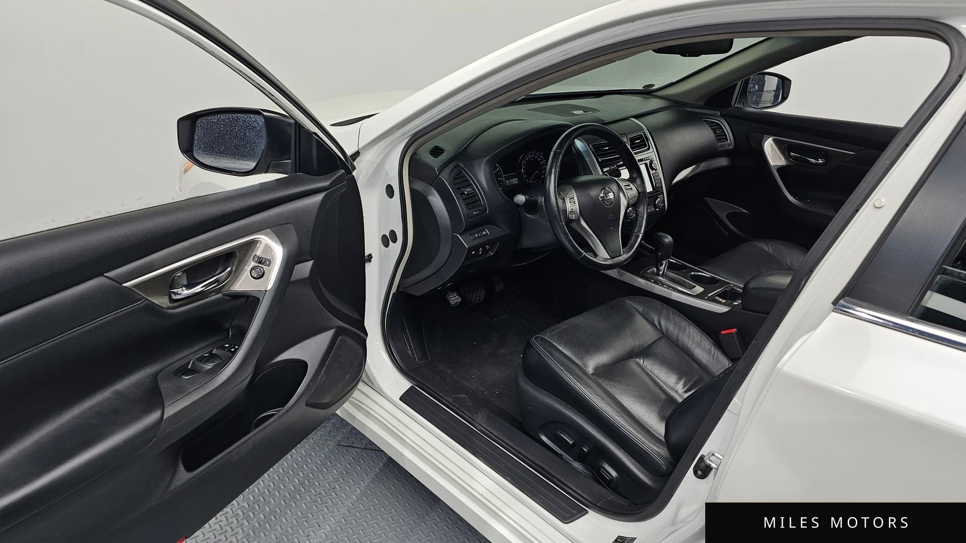 Nissan Altima 2013 — миниатюра 10