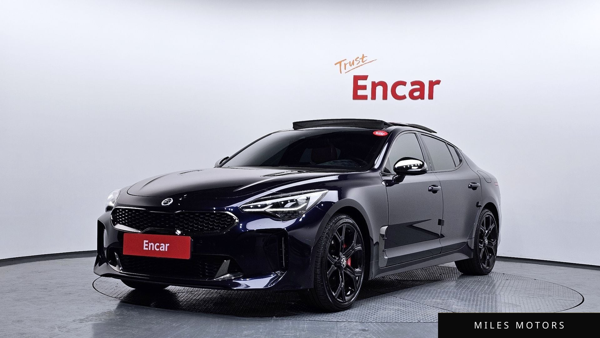 Kia Stinger 2020 — фото 1 из 12