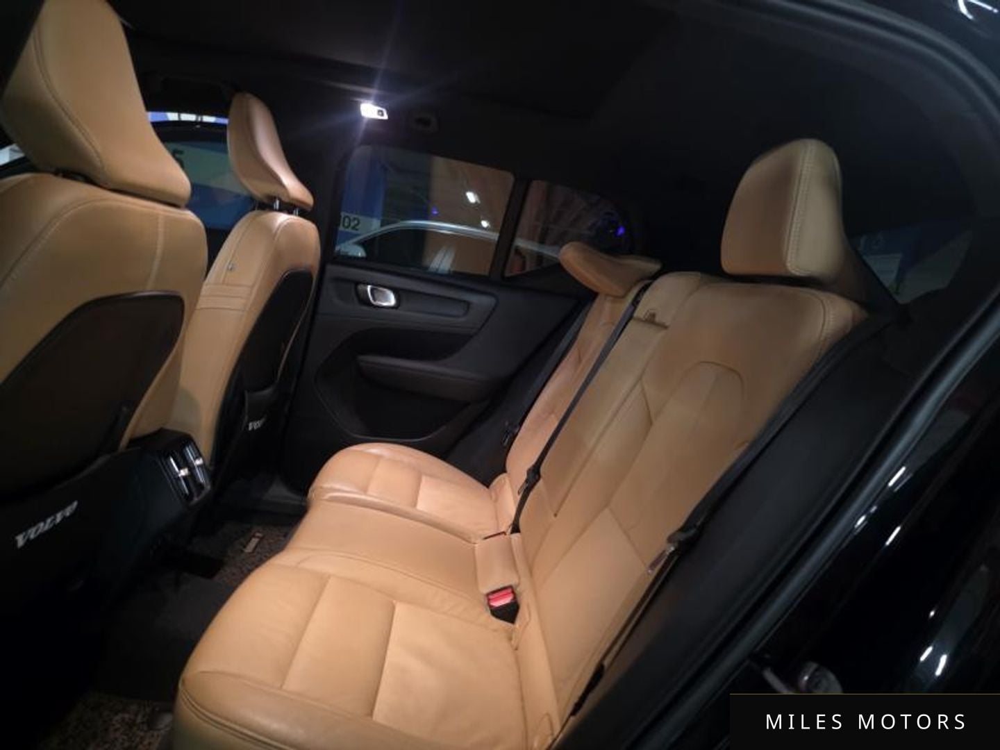 Volvo XC40 2022 — миниатюра 3