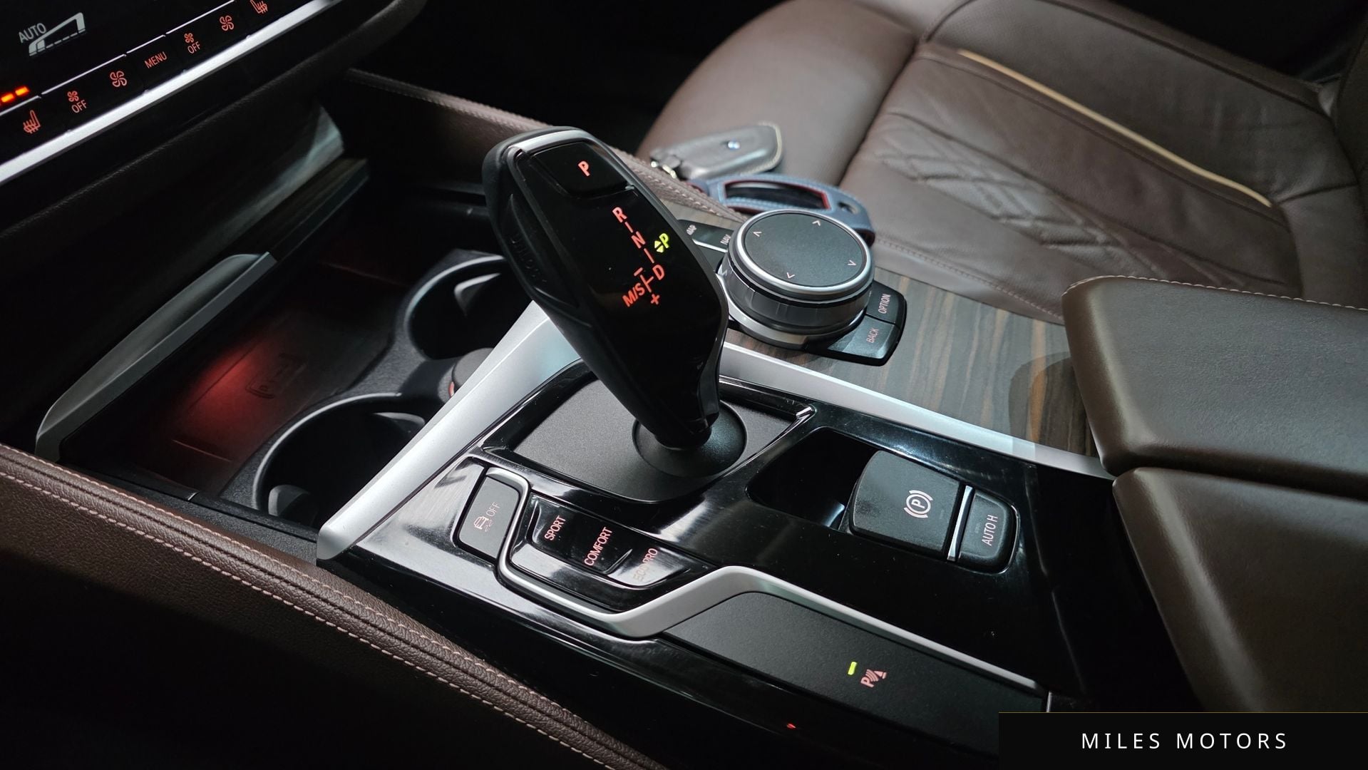BMW 5 Series (G30) 2019 — миниатюра 12