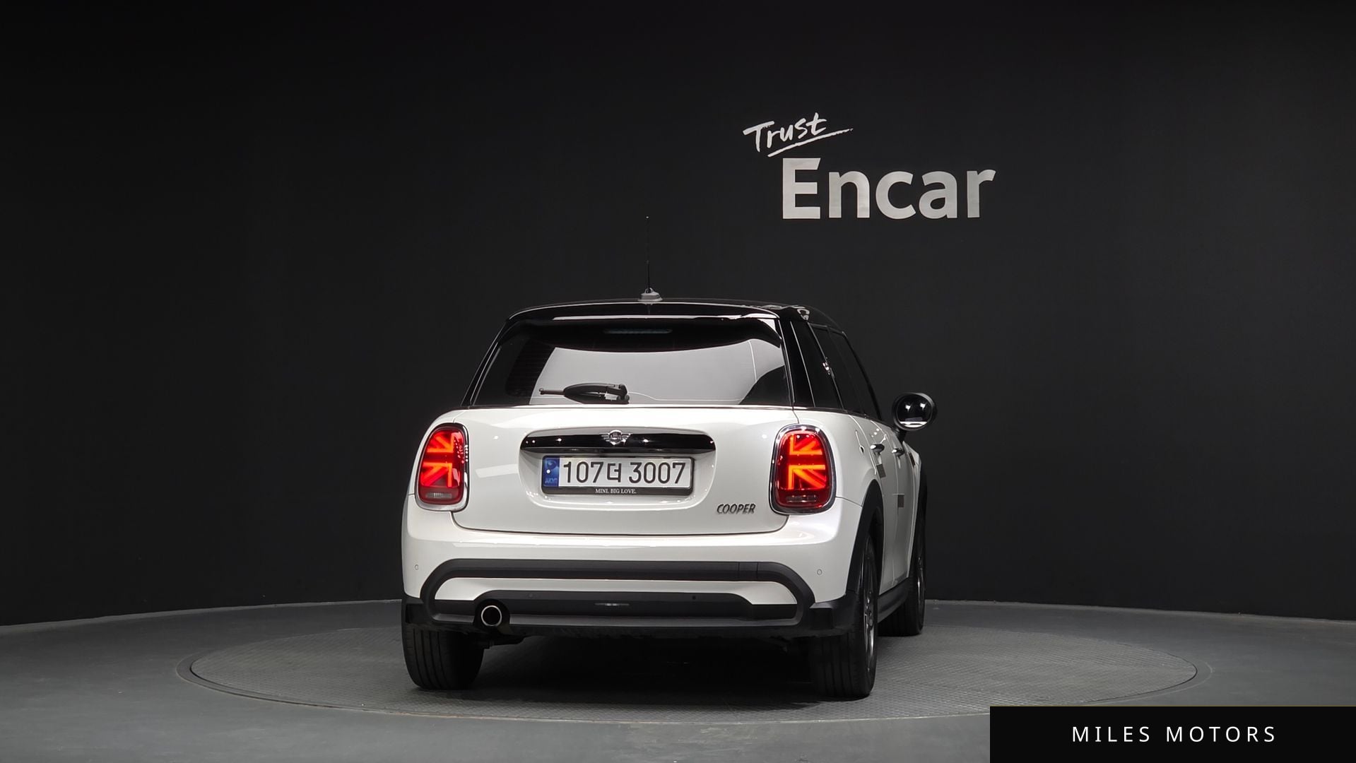 MINI Cooper 2023 — миниатюра 4