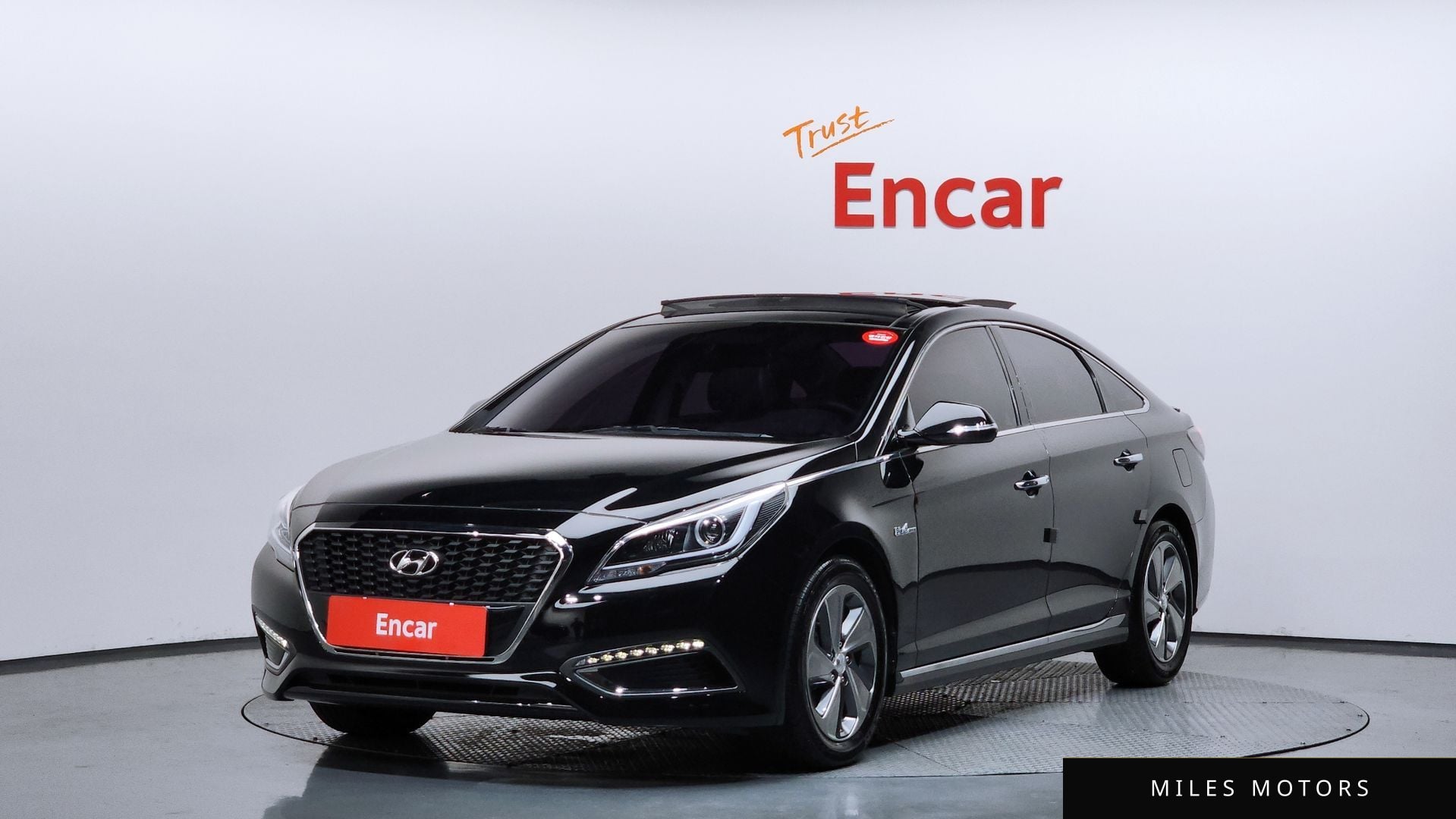 Hyundai Sonata 2017 — фото 1 из 12