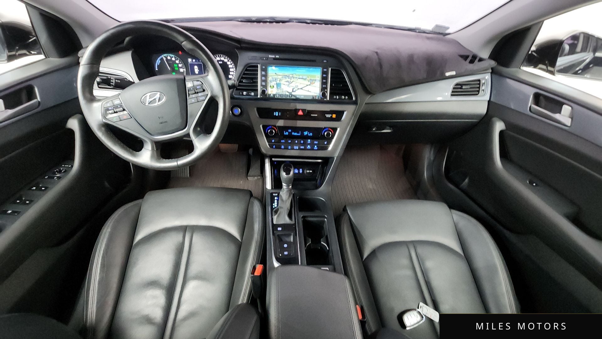 Hyundai Sonata 2017 — миниатюра 10
