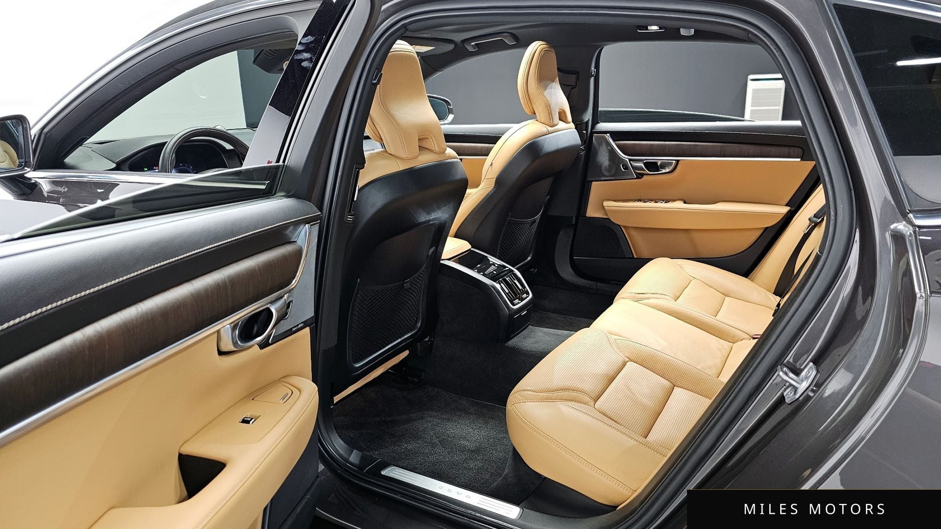 Volvo S90 2022 — миниатюра 11