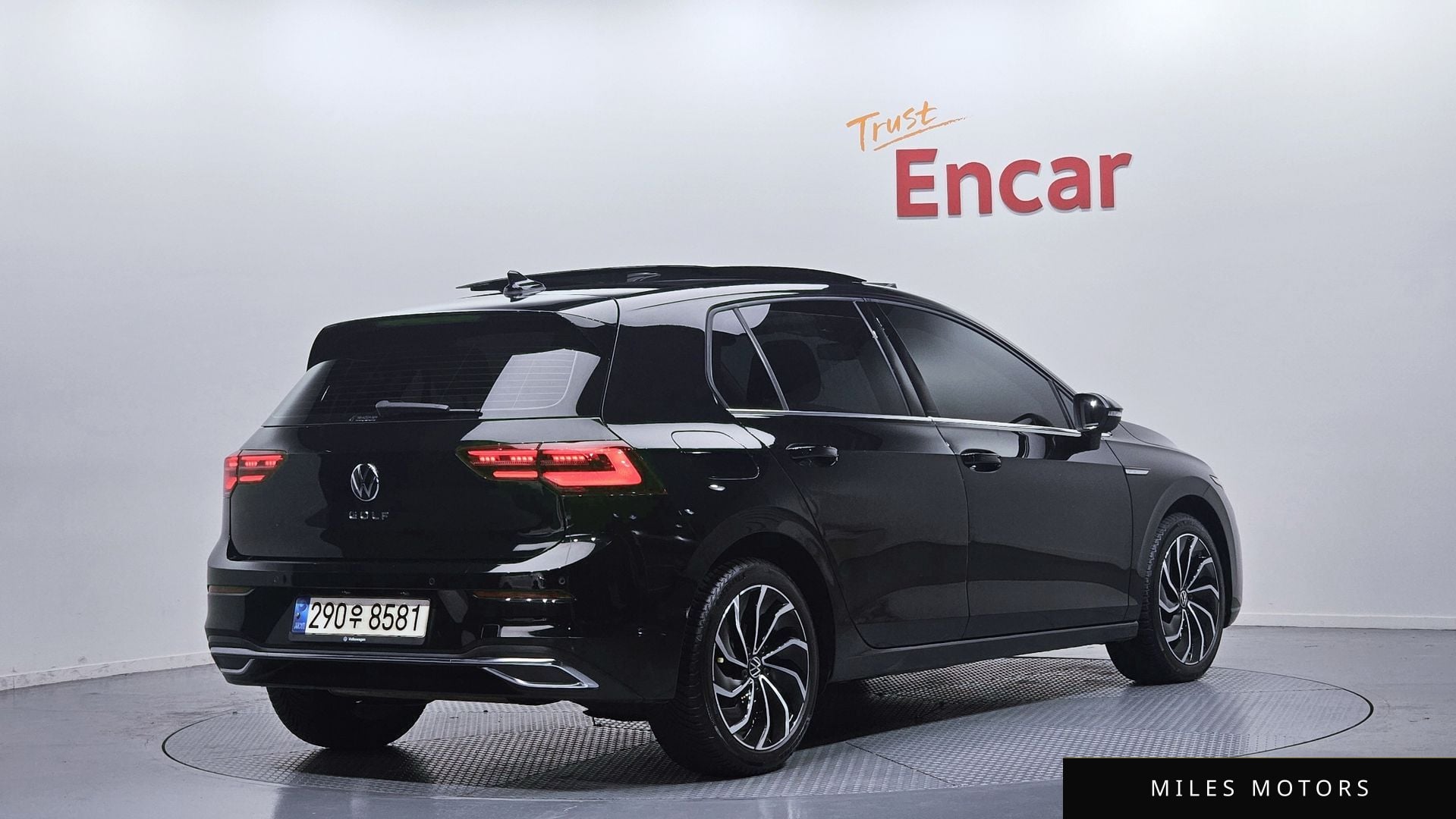 Volkswagen Golf 2022 — миниатюра 2