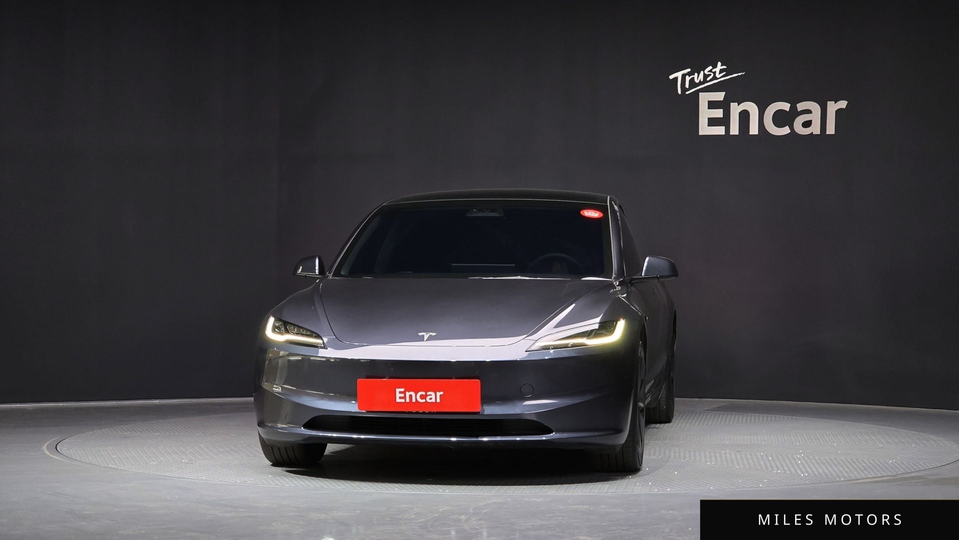 Tesla Model 3 2024 — миниатюра 3