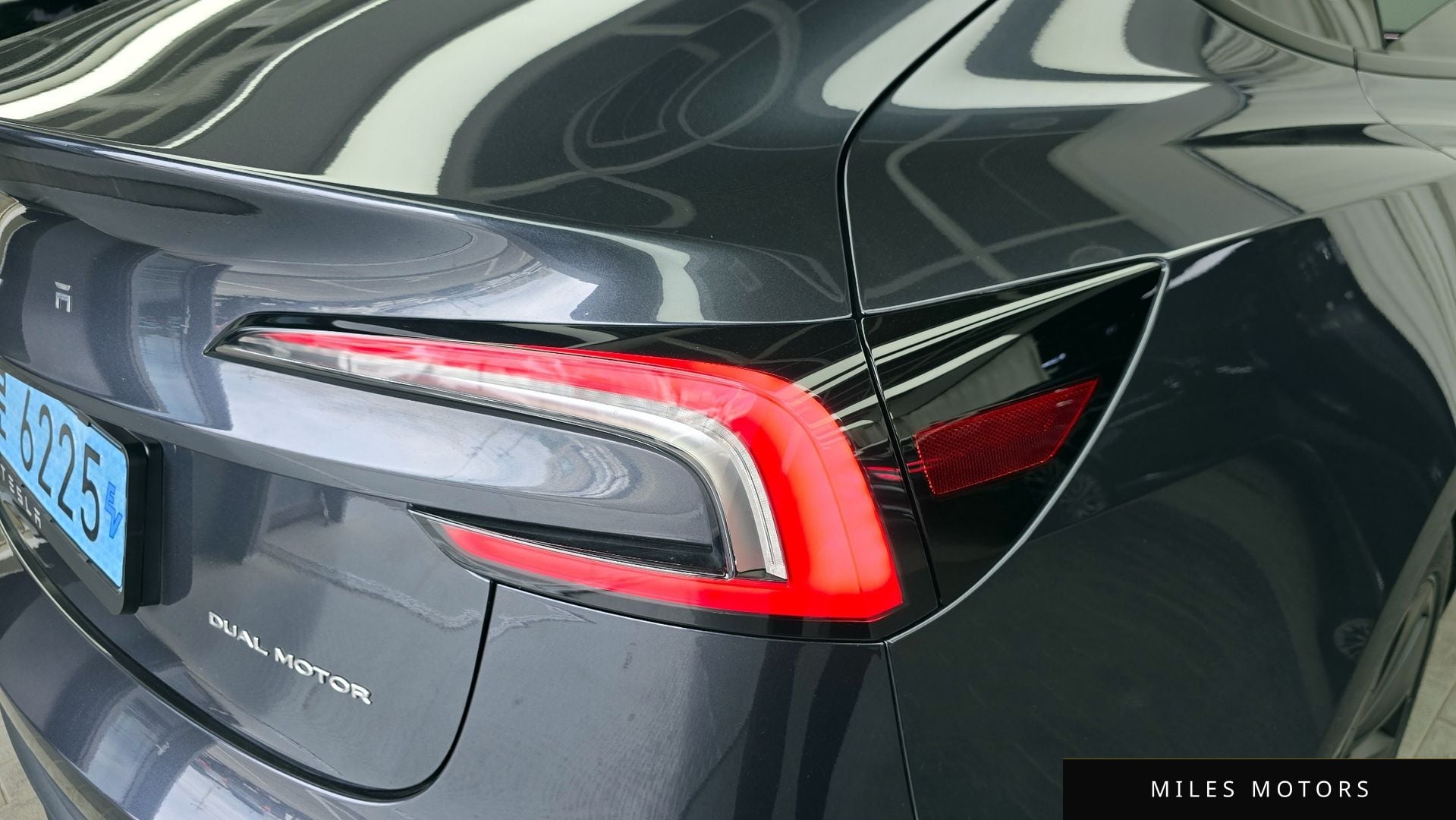 Tesla Model 3 2024 — миниатюра 9