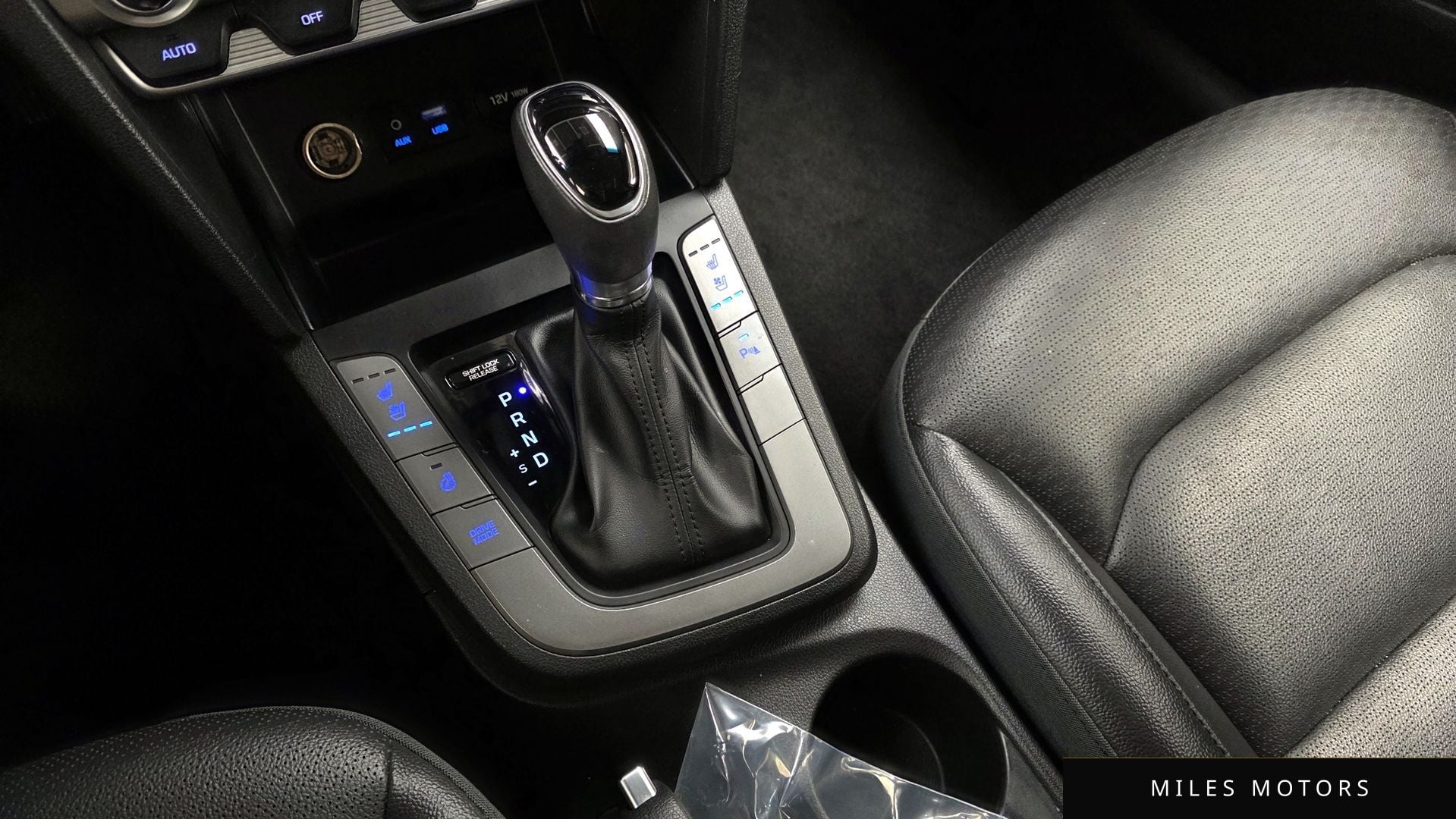 Hyundai AVANTE 2019 — миниатюра 12