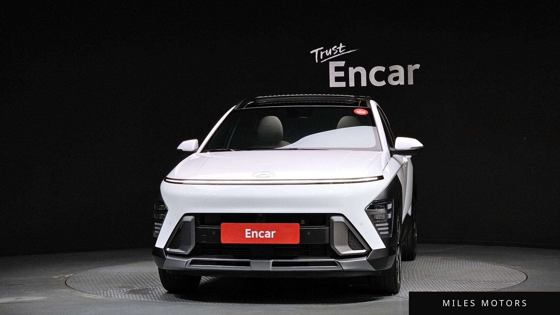 Hyundai Kona 2023 — миниатюра 3