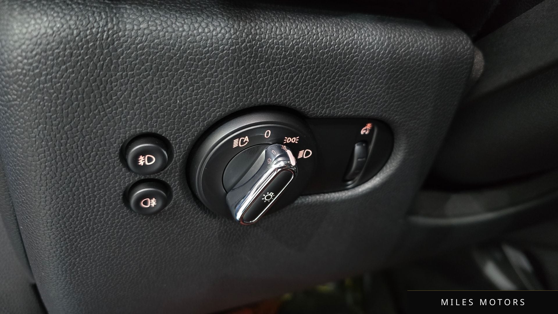 MINI Cooper 2018 — миниатюра 12