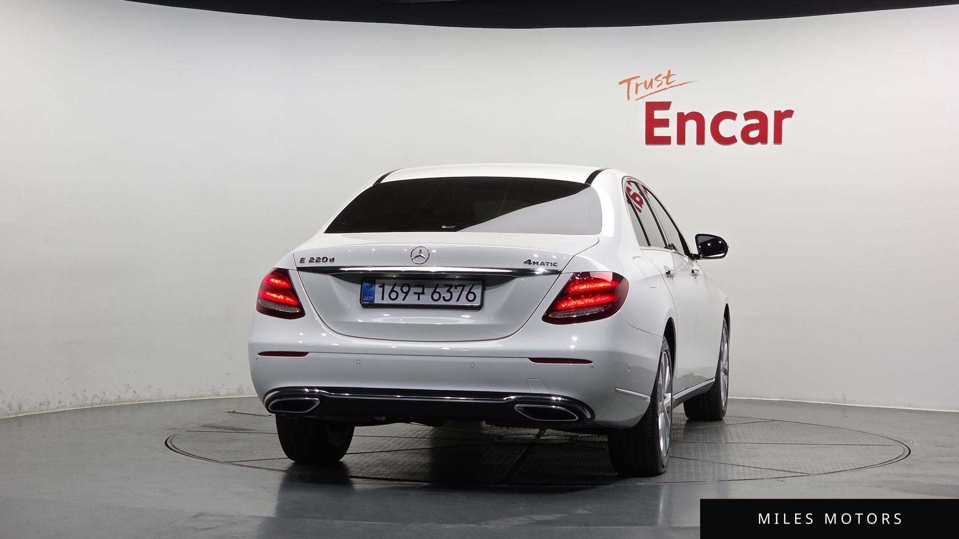 Mercedes-Benz E-Class W213 2020 — миниатюра 4