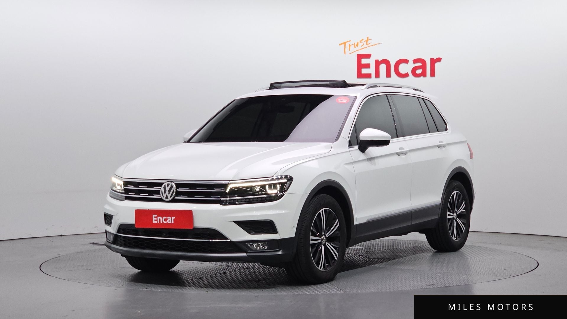 Volkswagen Tiguan 2020 — фото 1 из 12