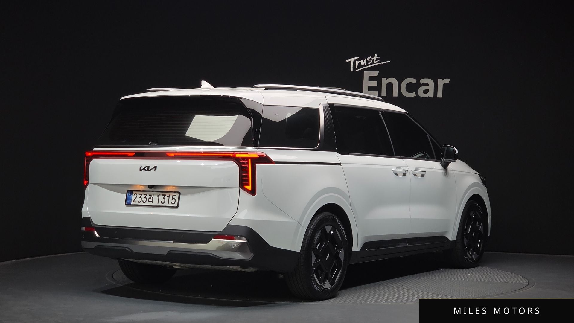 Kia Canival 2025 — миниатюра 2