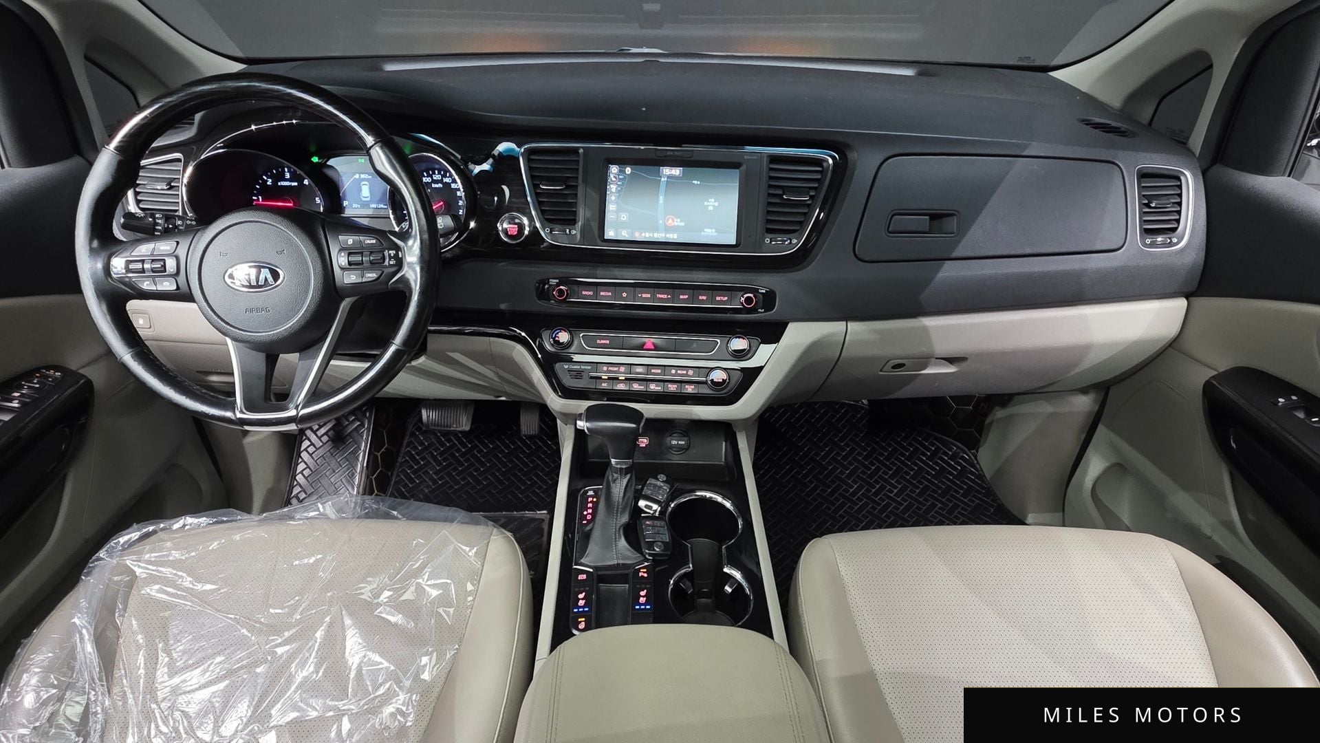 Kia Canival 2019 — миниатюра 10