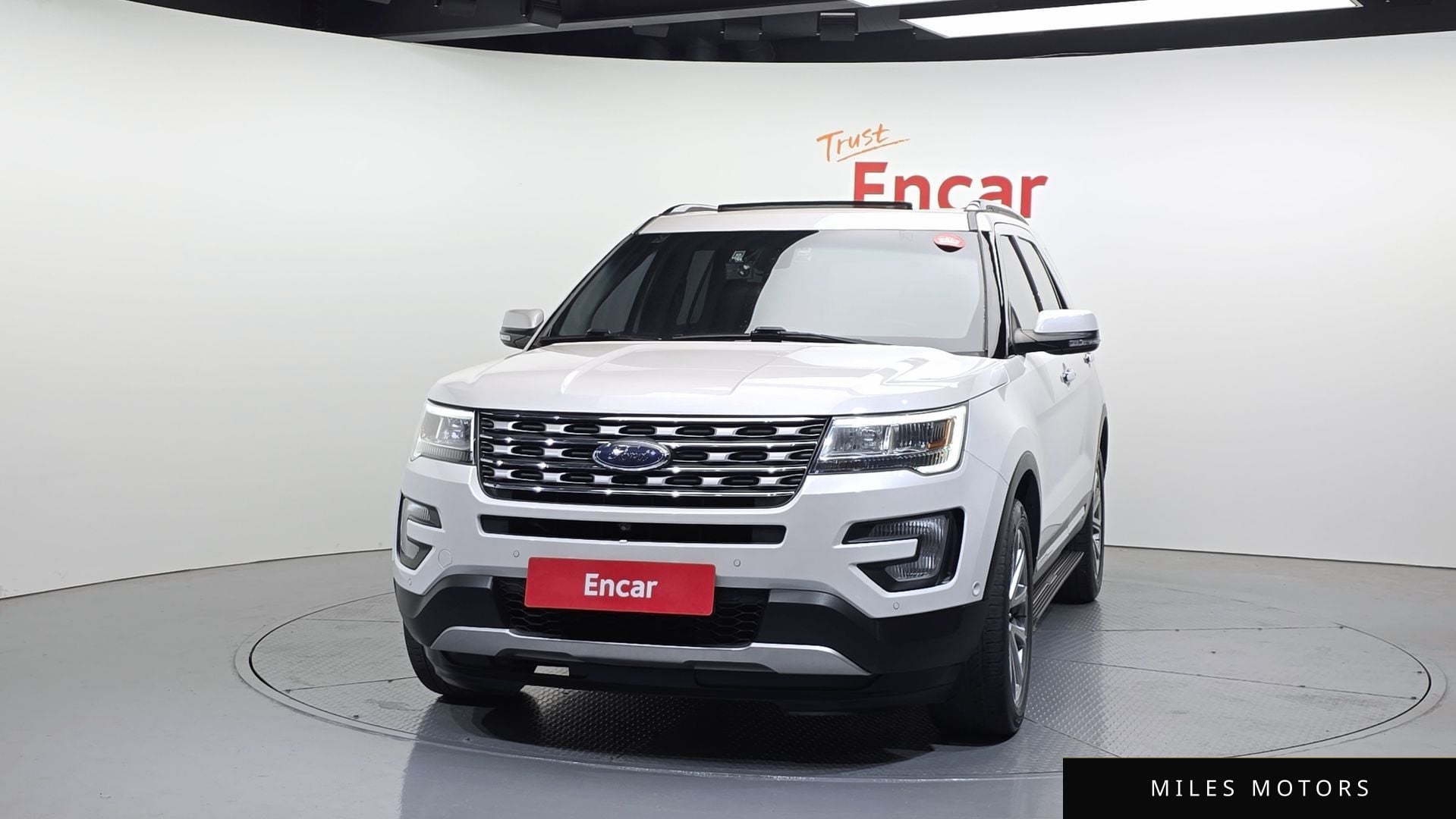 Ford Explorer 2017 — миниатюра 3