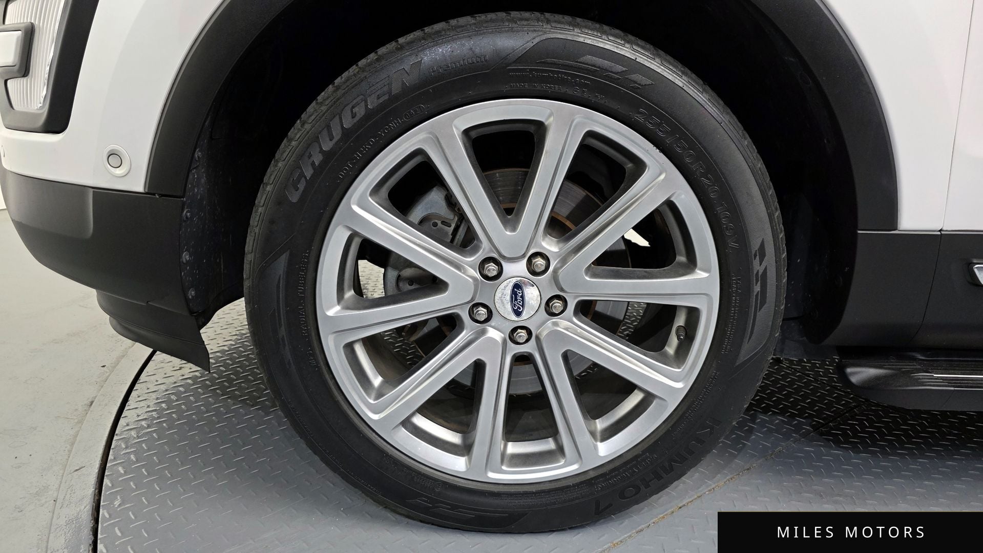 Ford Explorer 2017 — миниатюра 5