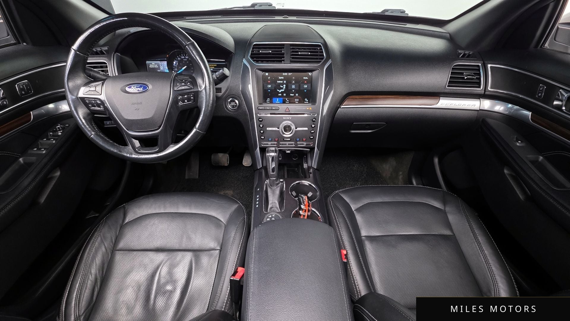 Ford Explorer 2017 — миниатюра 10