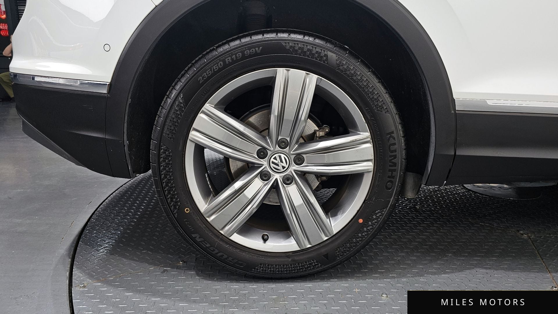 Volkswagen Tiguan 2018 — миниатюра 5