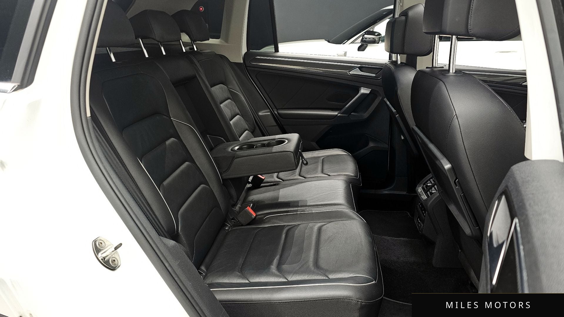 Volkswagen Tiguan 2018 — миниатюра 11