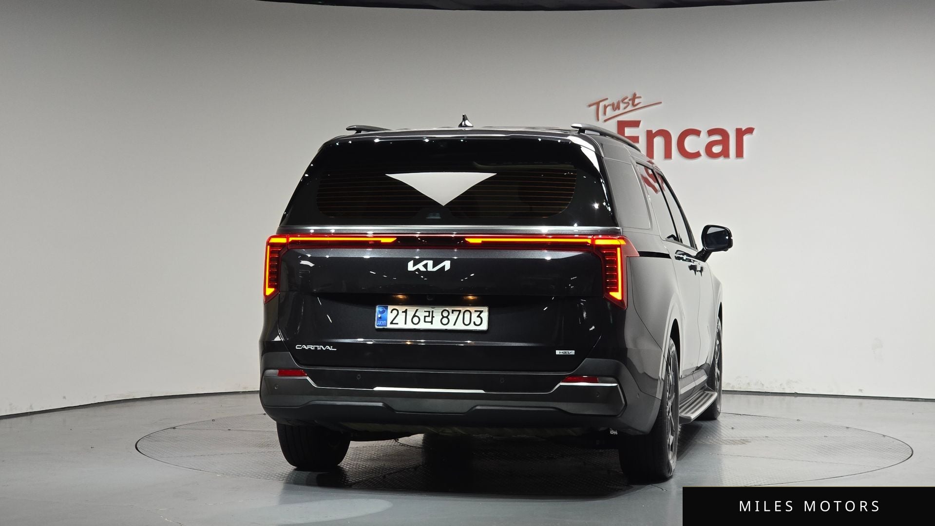 Kia Canival 2025 — миниатюра 3