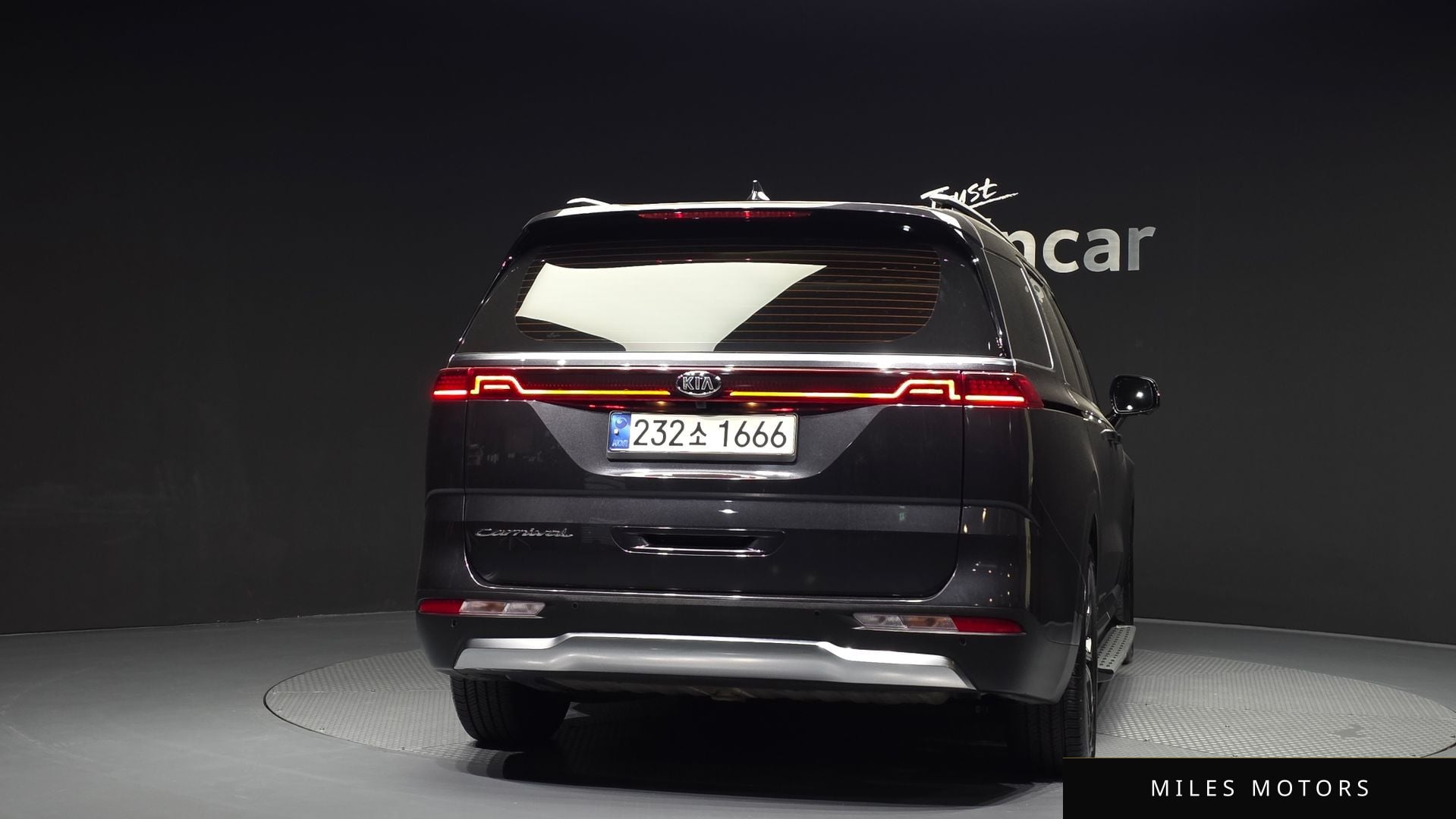 Kia Carnival 2021 — миниатюра 4