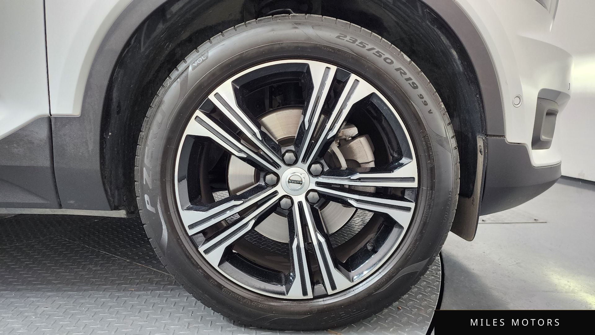 Volvo XC40 2022 — миниатюра 7