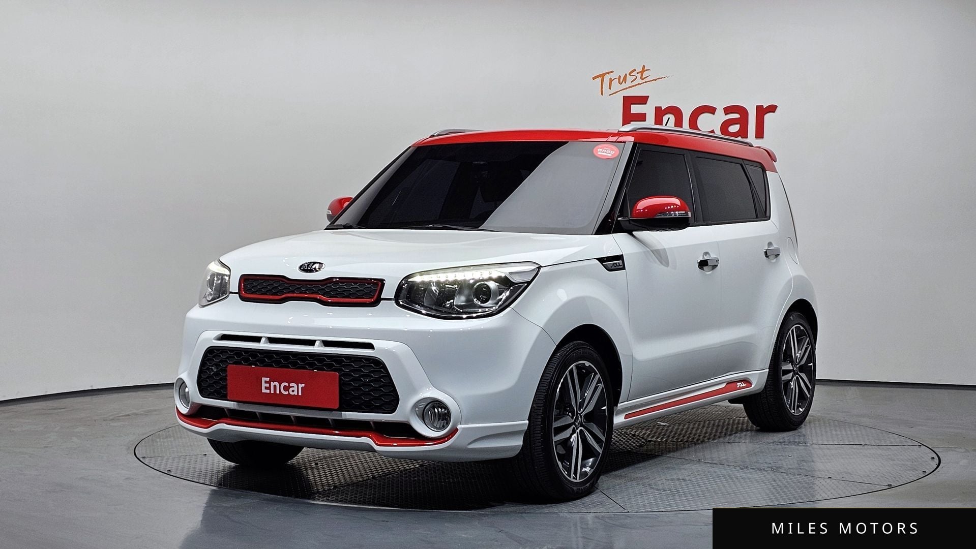 Kia Soul 2016 — фото 1 из 12