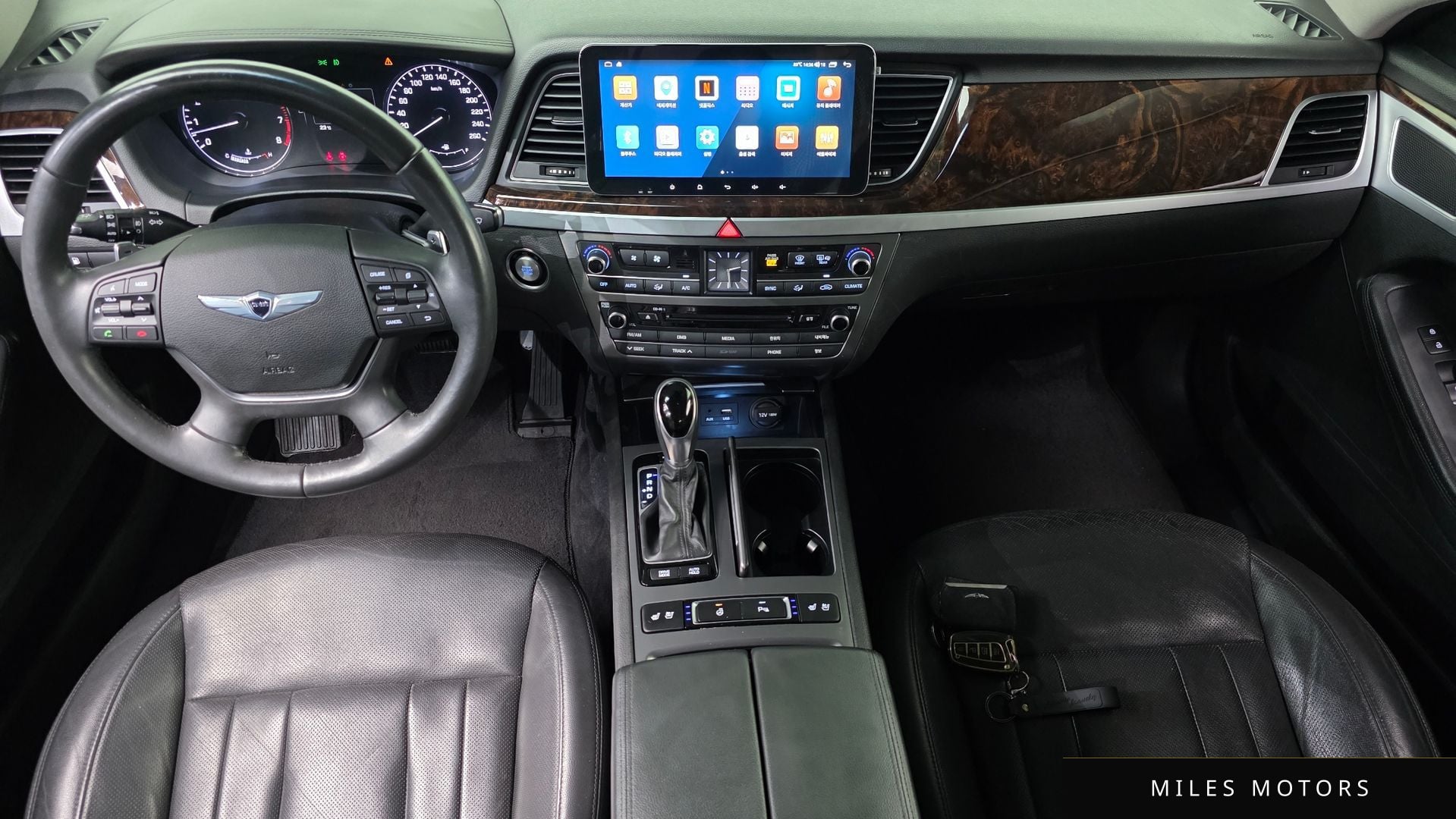 Hyundai Genesis 2016 — миниатюра 10