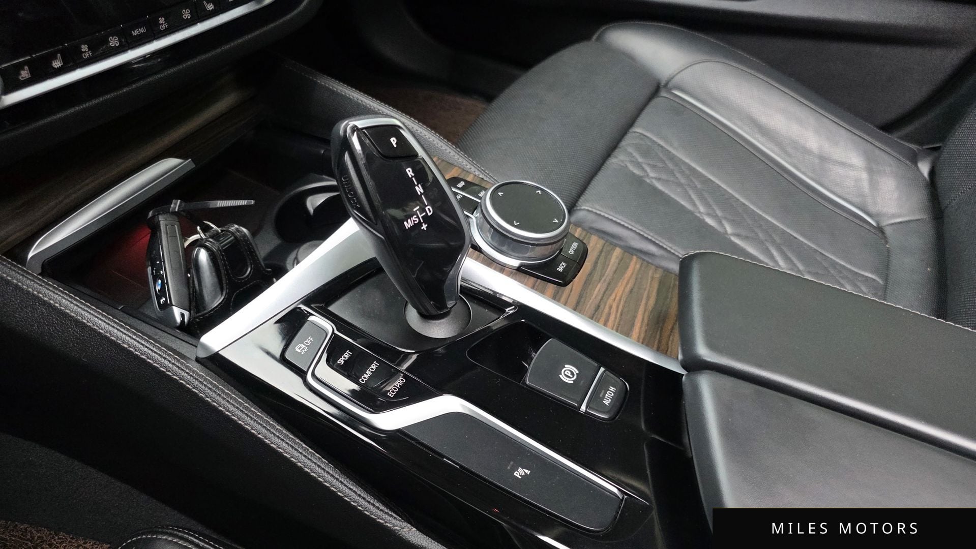 BMW 5 Series (G30) 2018 — миниатюра 11