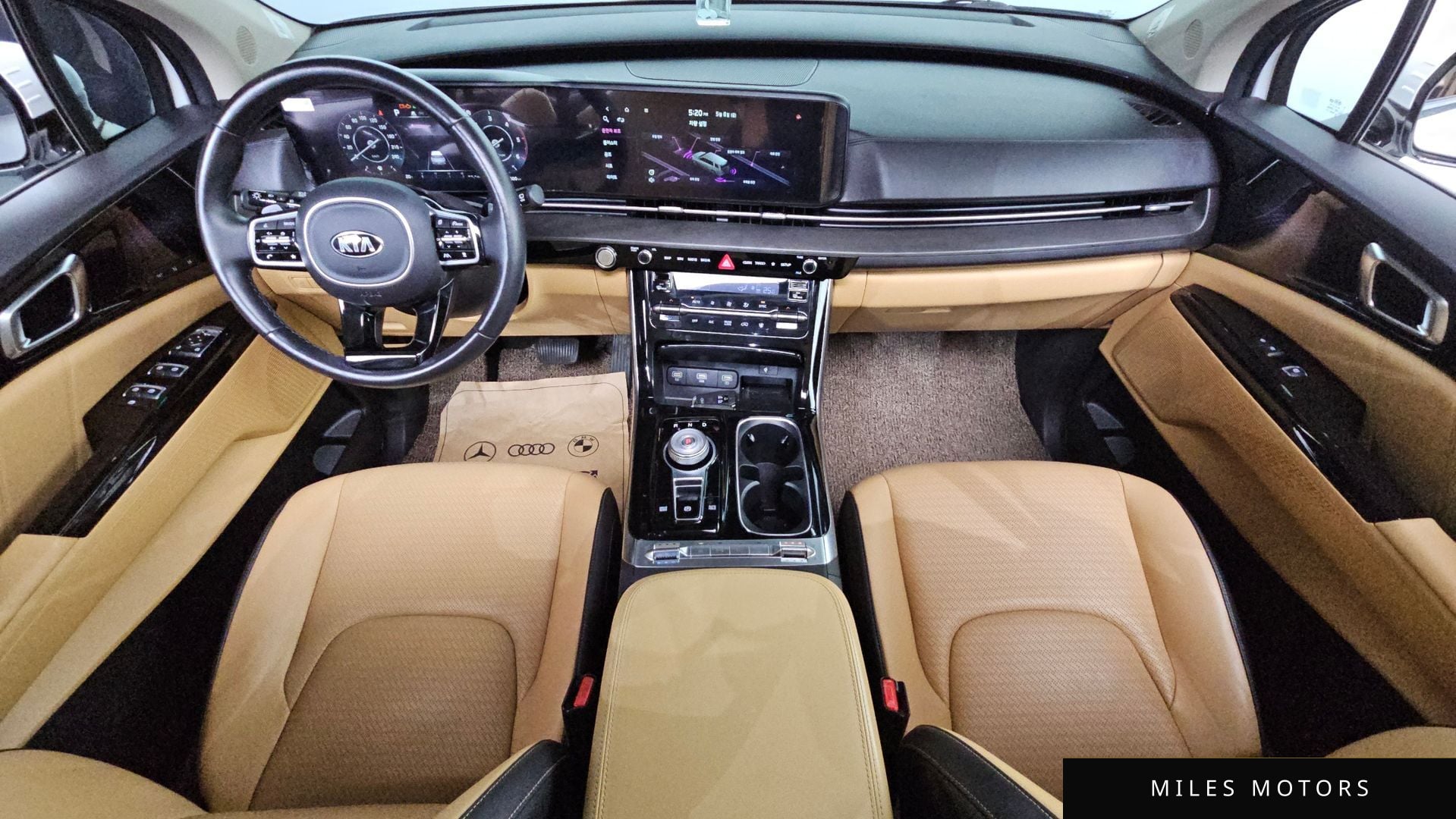 Kia Carnival 2021 — миниатюра 7