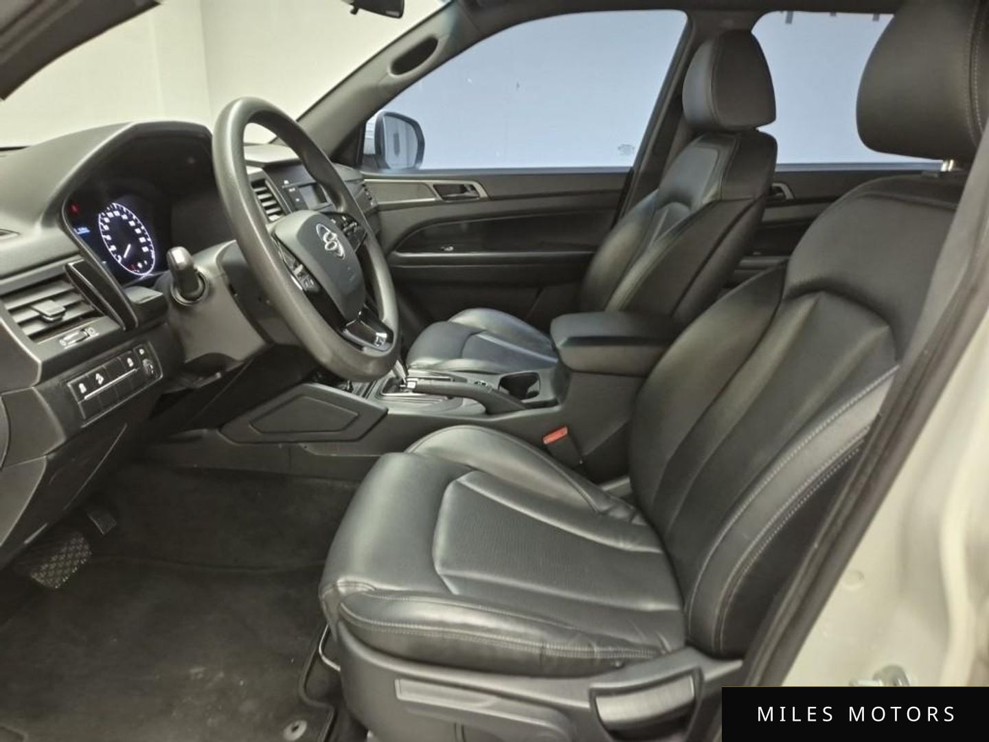 KG Mobility Rexton 2022 — миниатюра 11