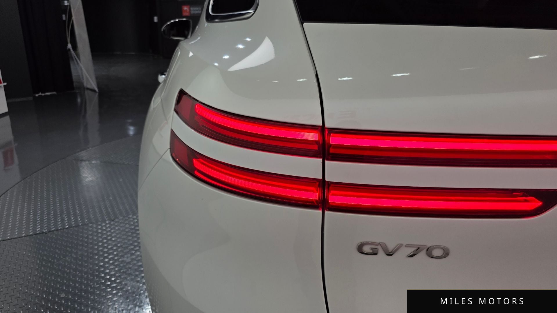 Genesis GV70 2025 — миниатюра 9