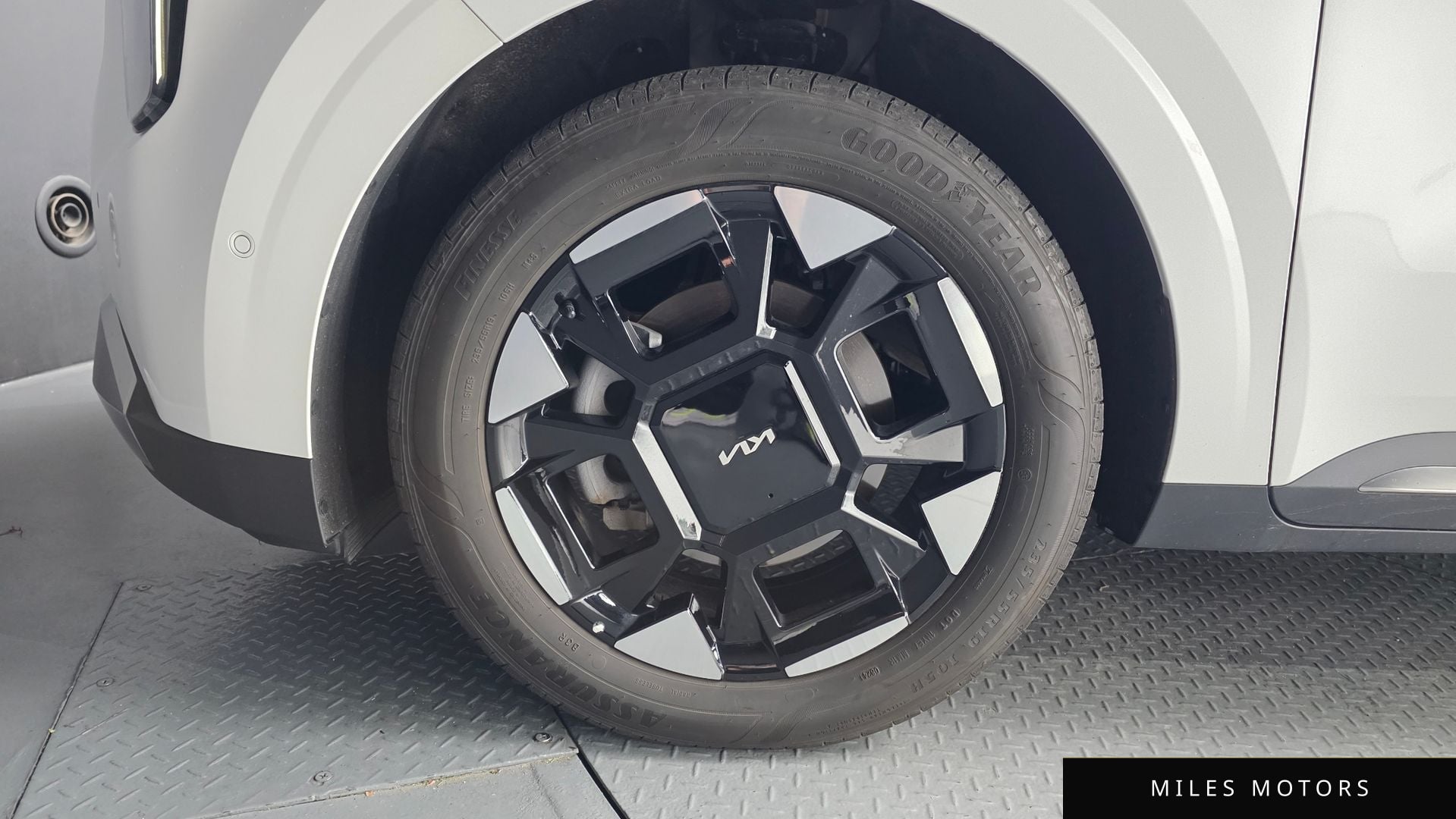 Kia Canival 2024 — миниатюра 5