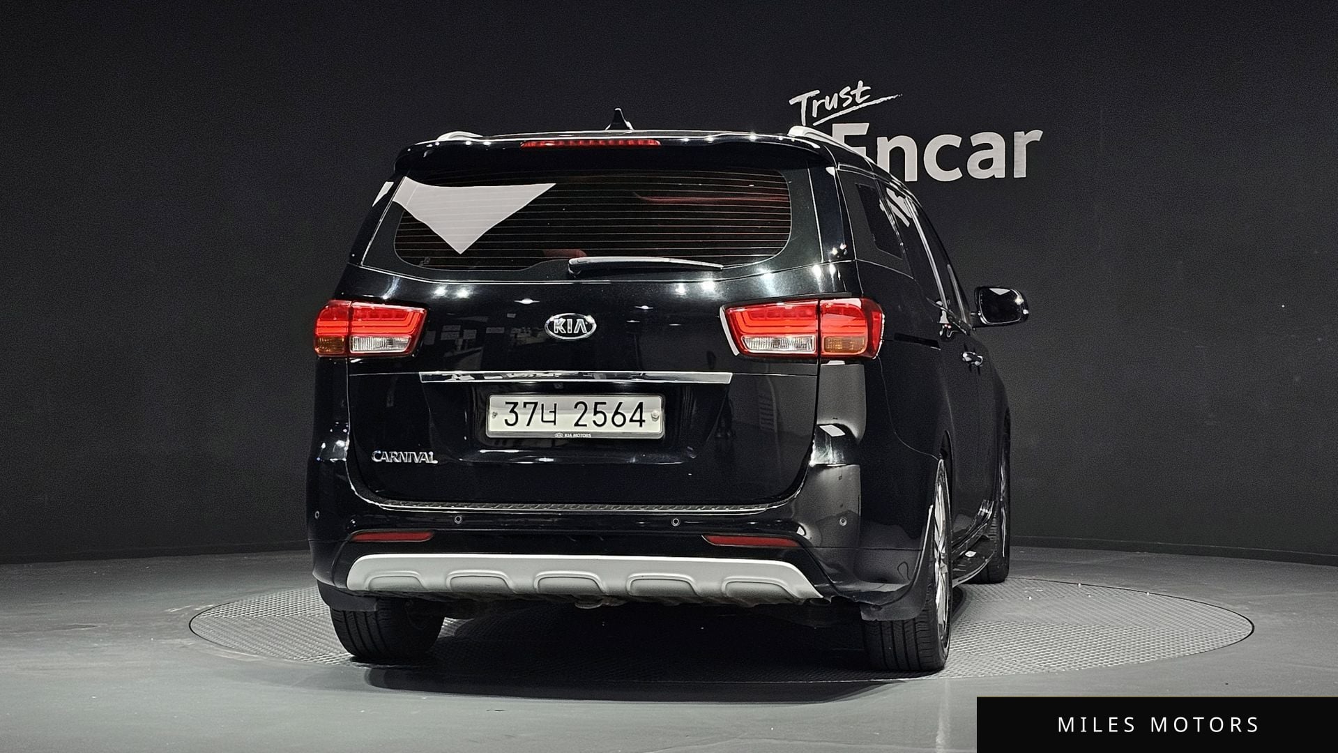 Kia Canival 2015 — миниатюра 4