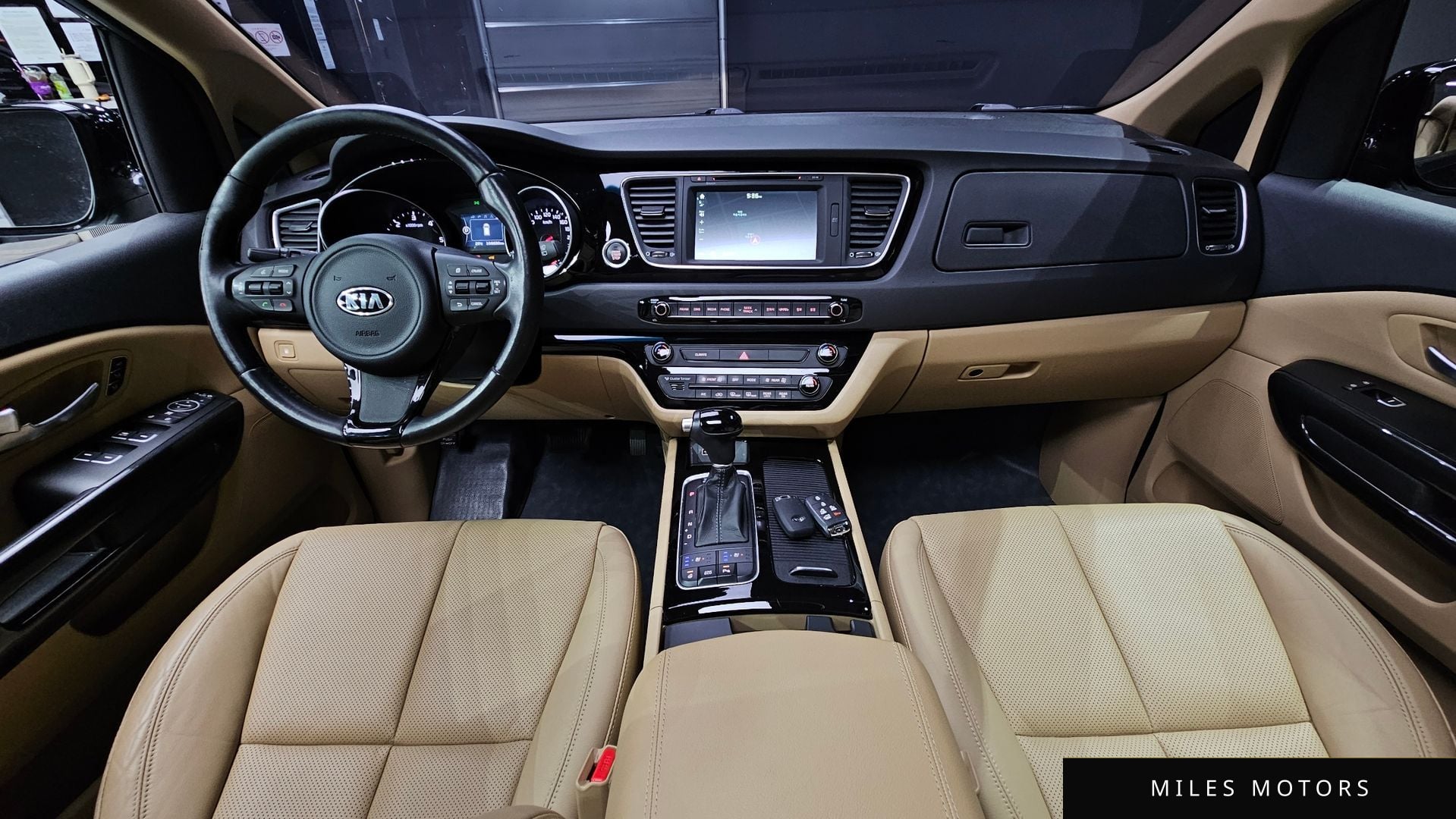 Kia Canival 2015 — миниатюра 10
