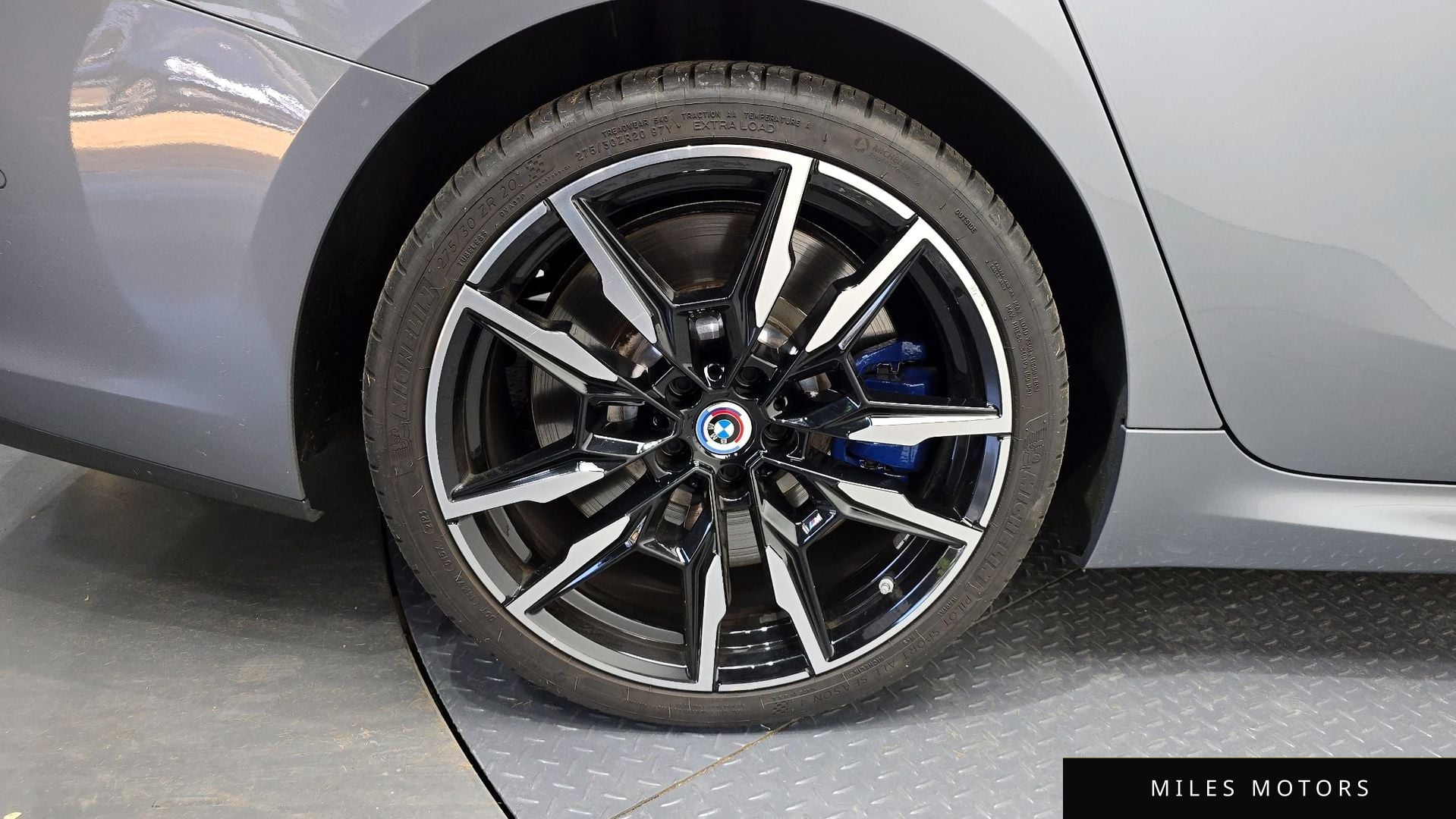 BMW 8 Series (G15) 2022 — миниатюра 5