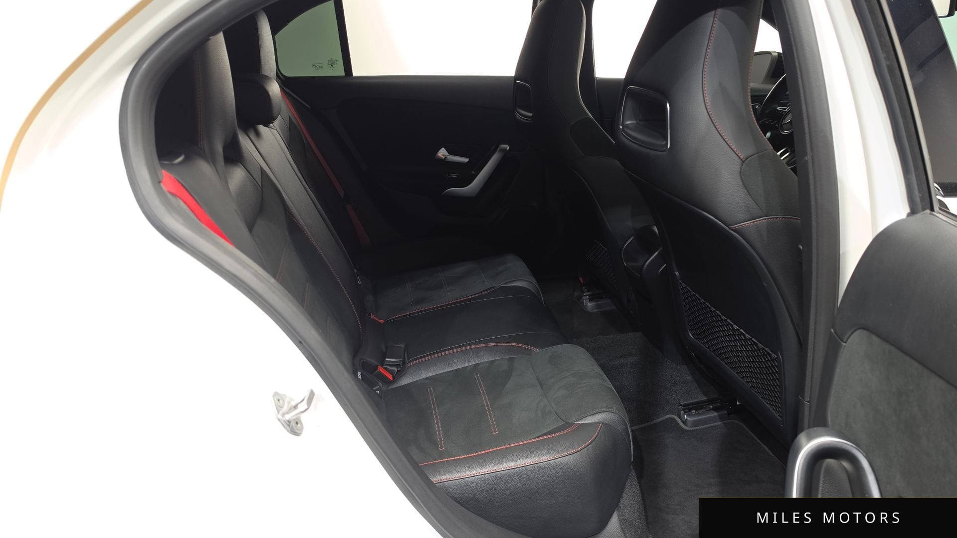 Mercedes-Benz A-Class W177 2020 — миниатюра 11