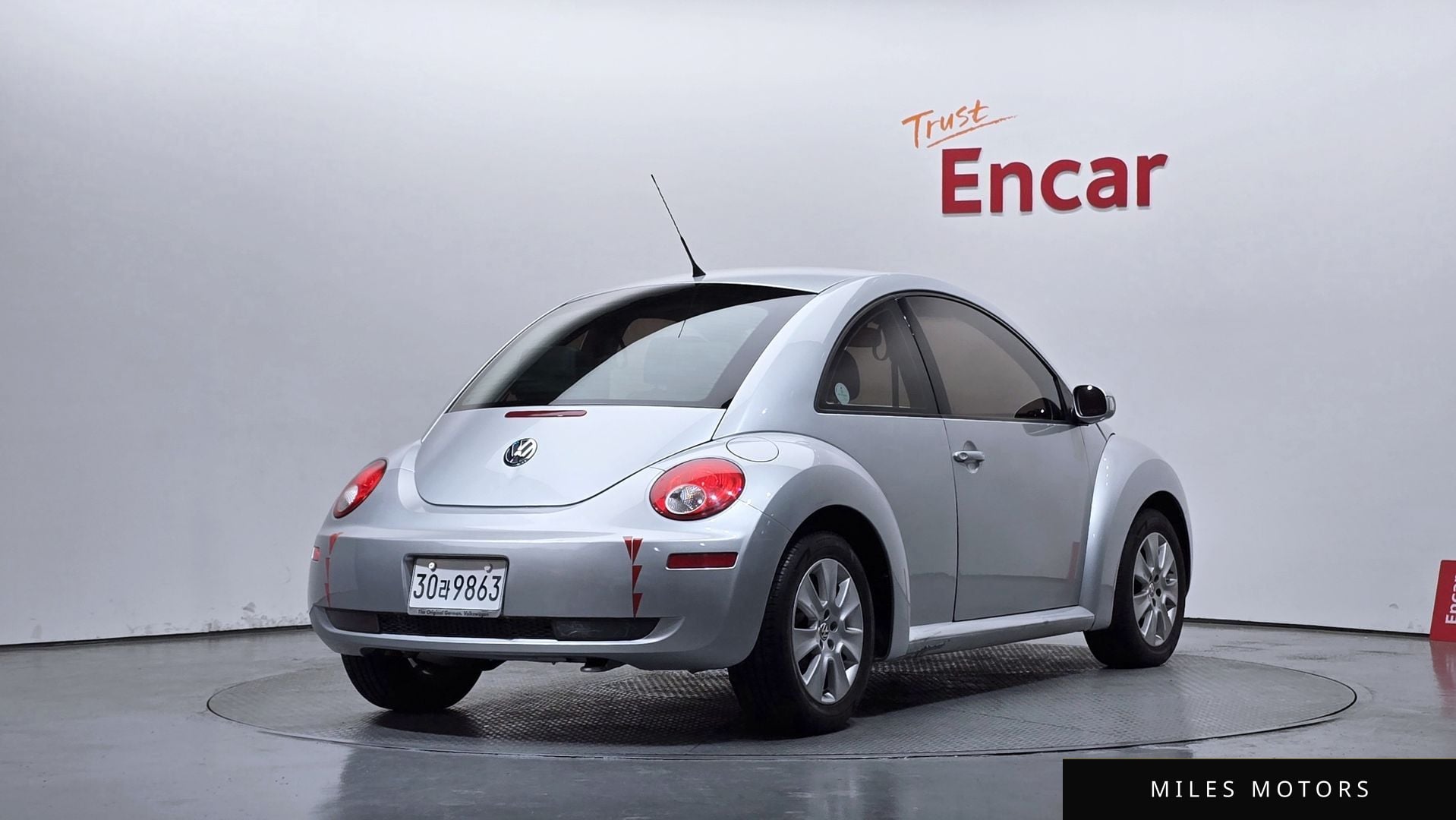 Volkswagen Beetle 2009 — миниатюра 2