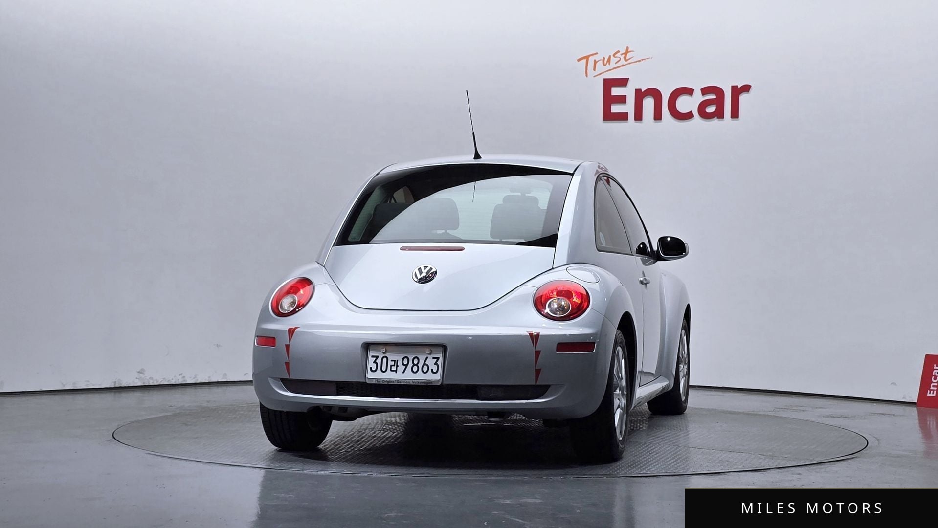 Volkswagen Beetle 2009 — миниатюра 4
