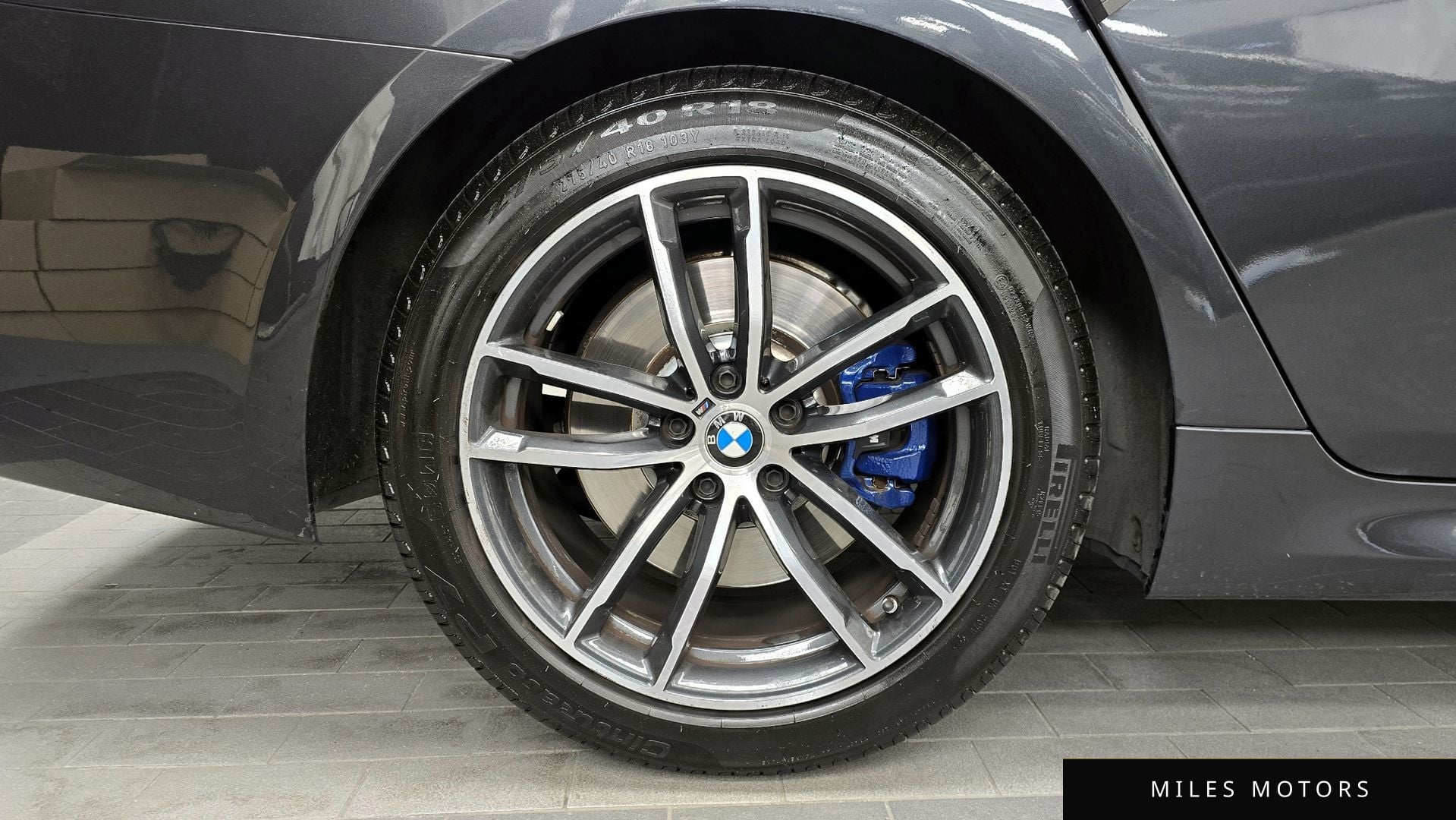 BMW 5 Series (G30) 2021 — миниатюра 5