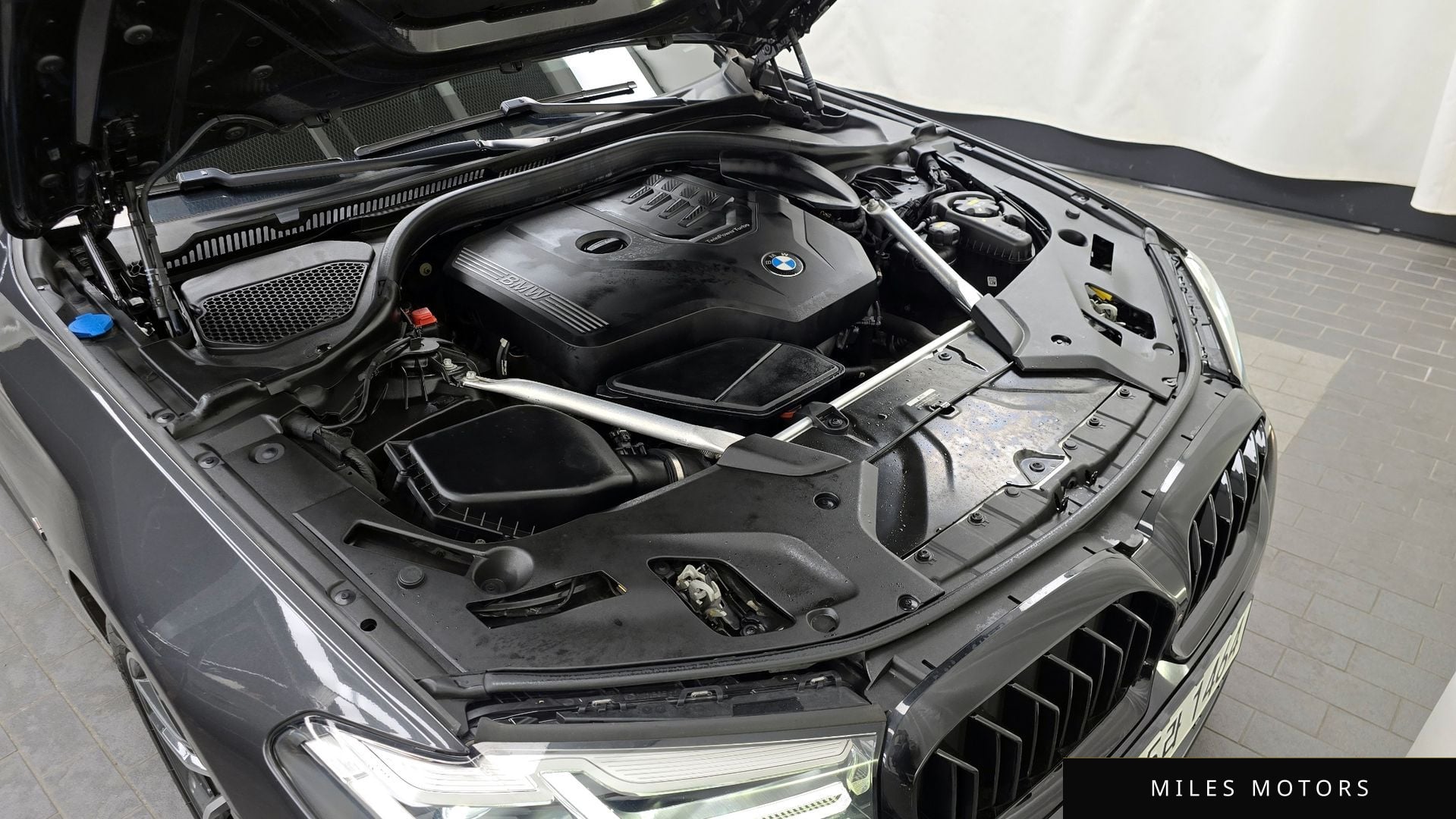 BMW 5 Series (G30) 2021 — миниатюра 6